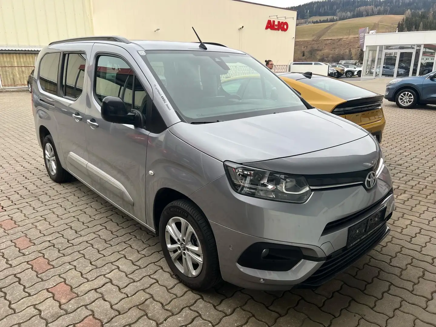 Toyota Proace City Verso L2 1,5 D-4D 130 Family - 1