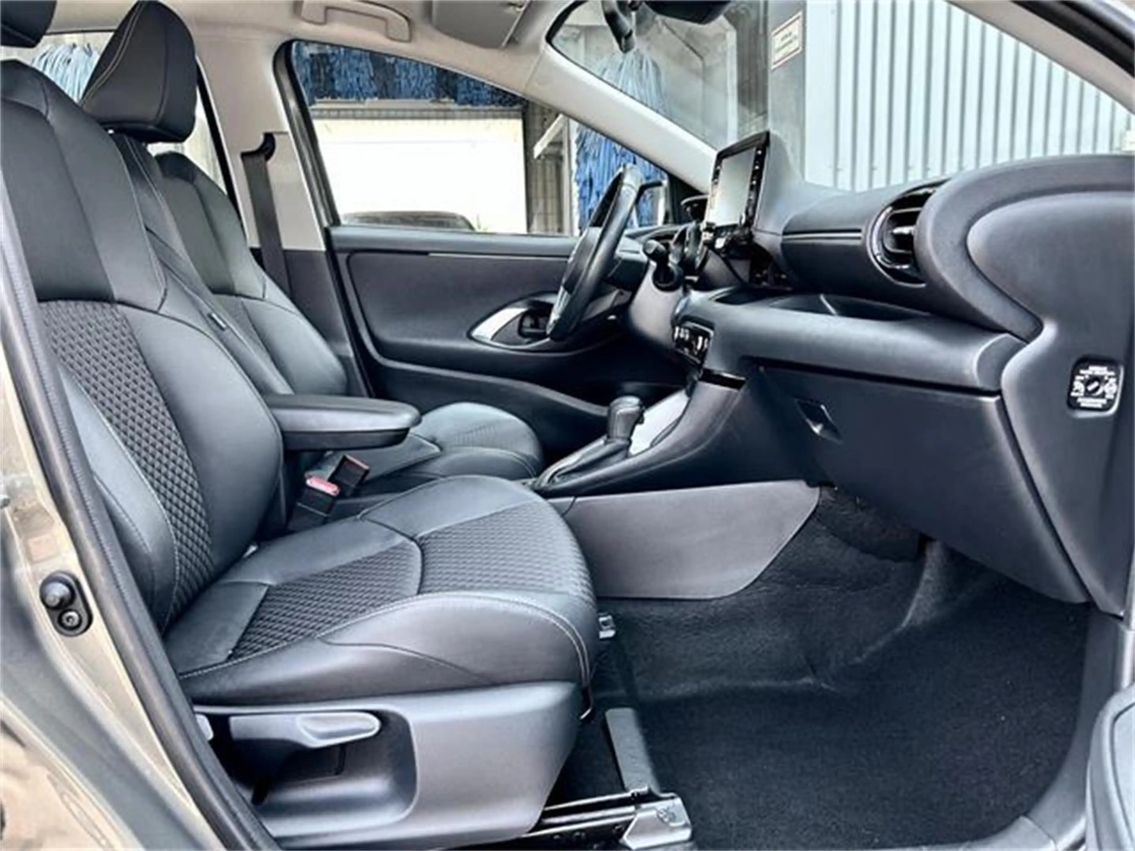 Mazda 2 Hybrid Agile Aut. mit COMFORT Paket Vollhybrid A — photo 9