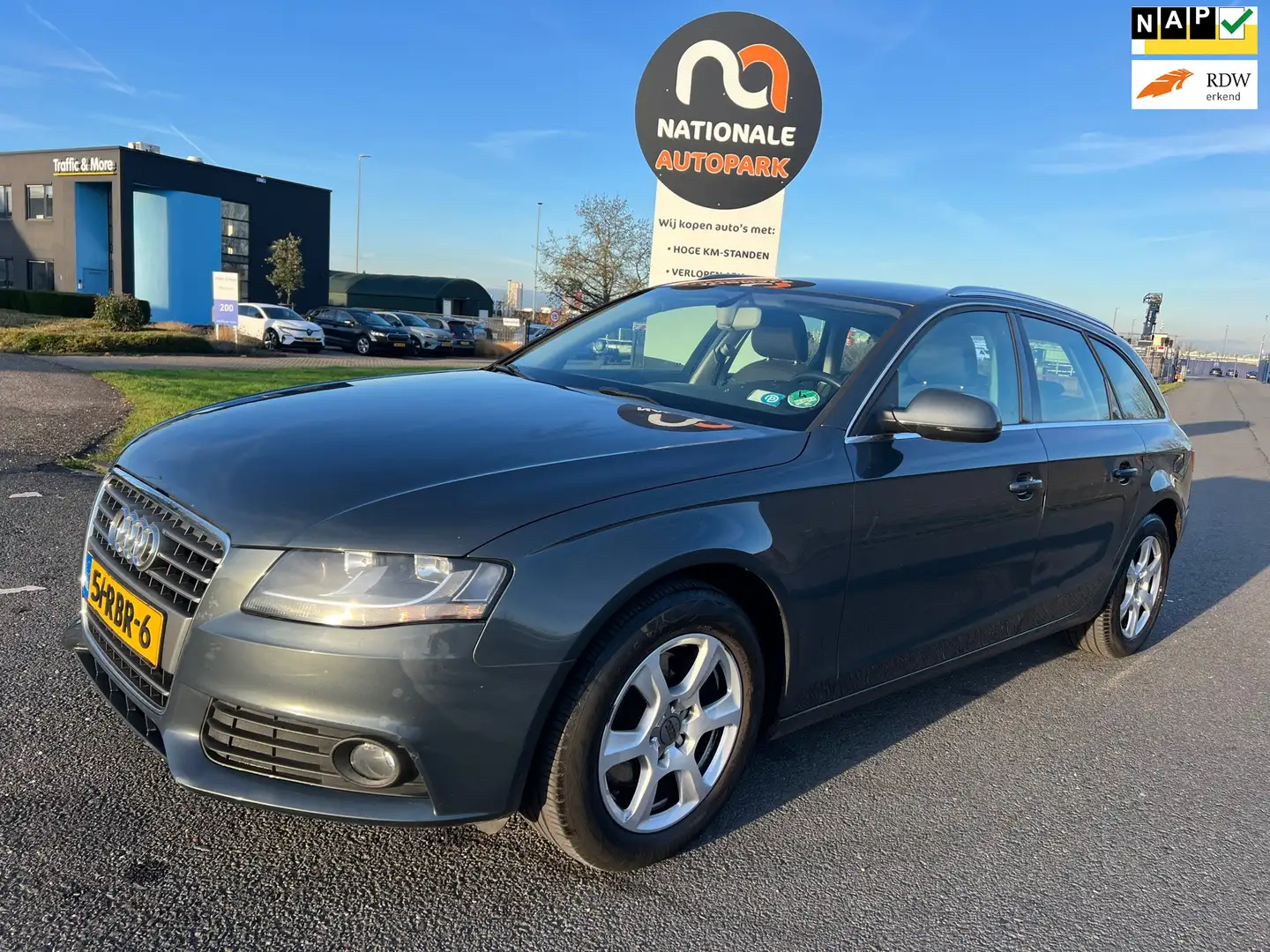 Audi A4 Avant 2011 * 1.8 TFSI Pro Line Business * Top Auto Grijs - 1