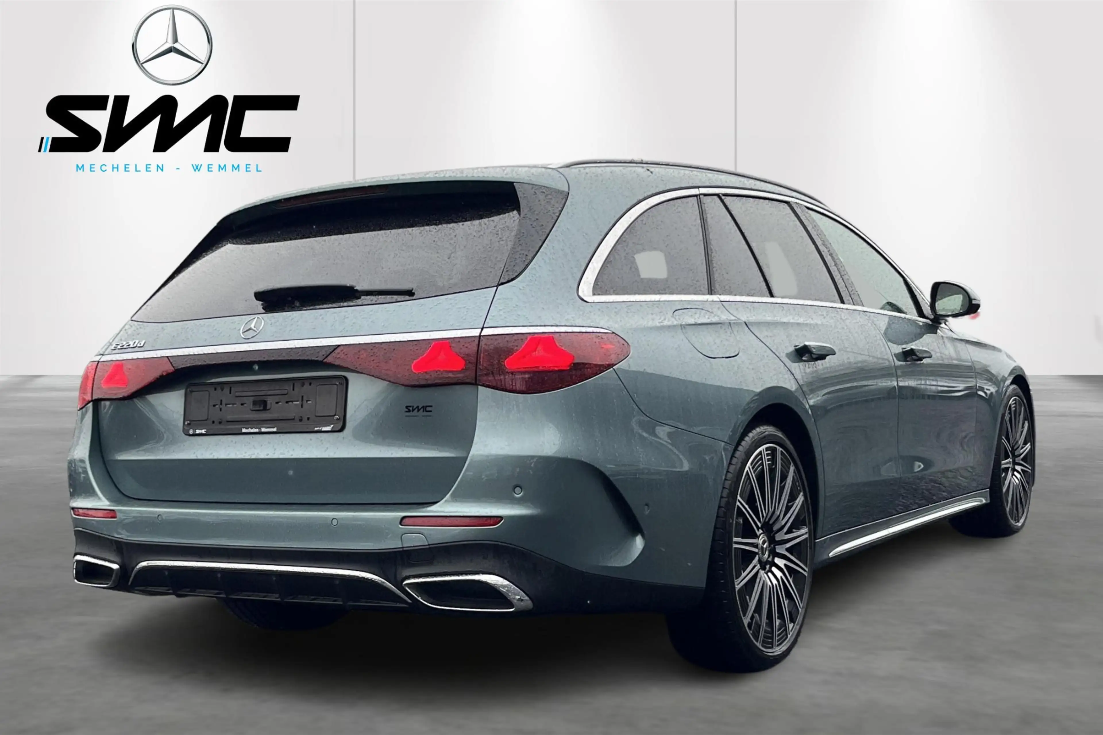 Mercedes-Benz E 220 Estate E d AMG Line Superscreen - Trekhaak - Open — photo 2