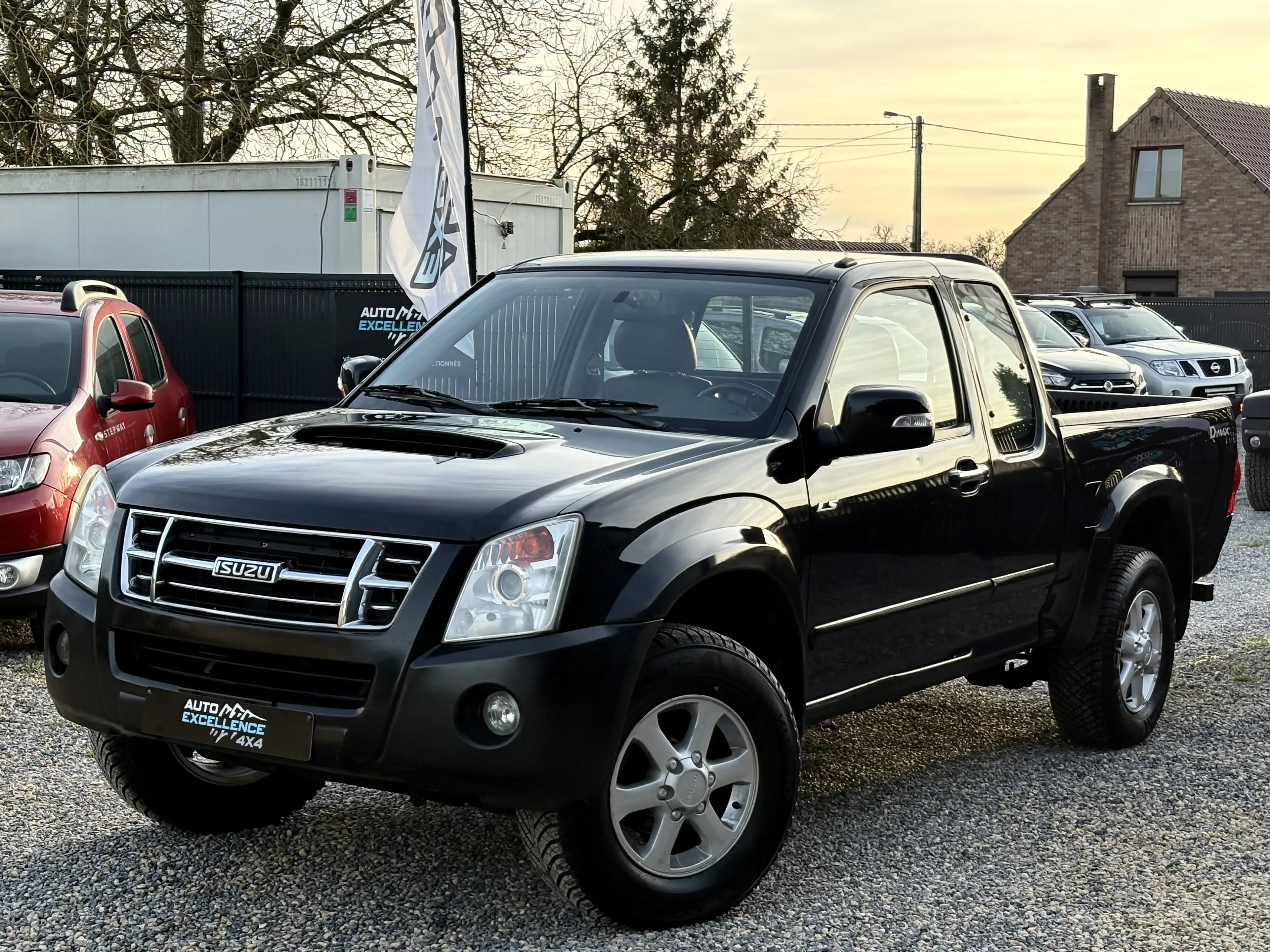 Isuzu D-Max 3.0 Turbo Di 4WD/ Space Cab./ Automatique — photo 3