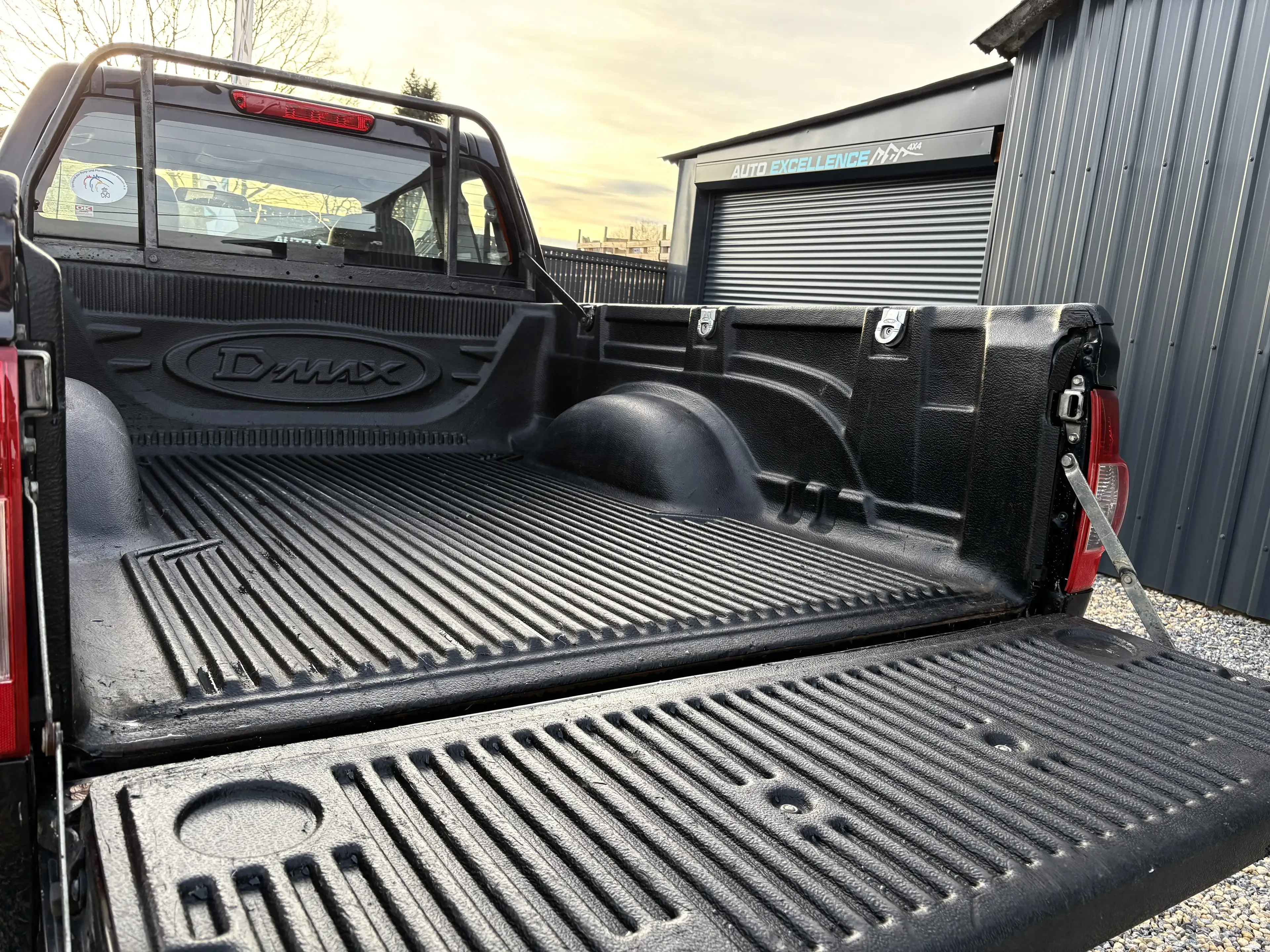 Isuzu D-Max 3.0 Turbo Di 4WD/ Space Cab./ Automatique — photo 12