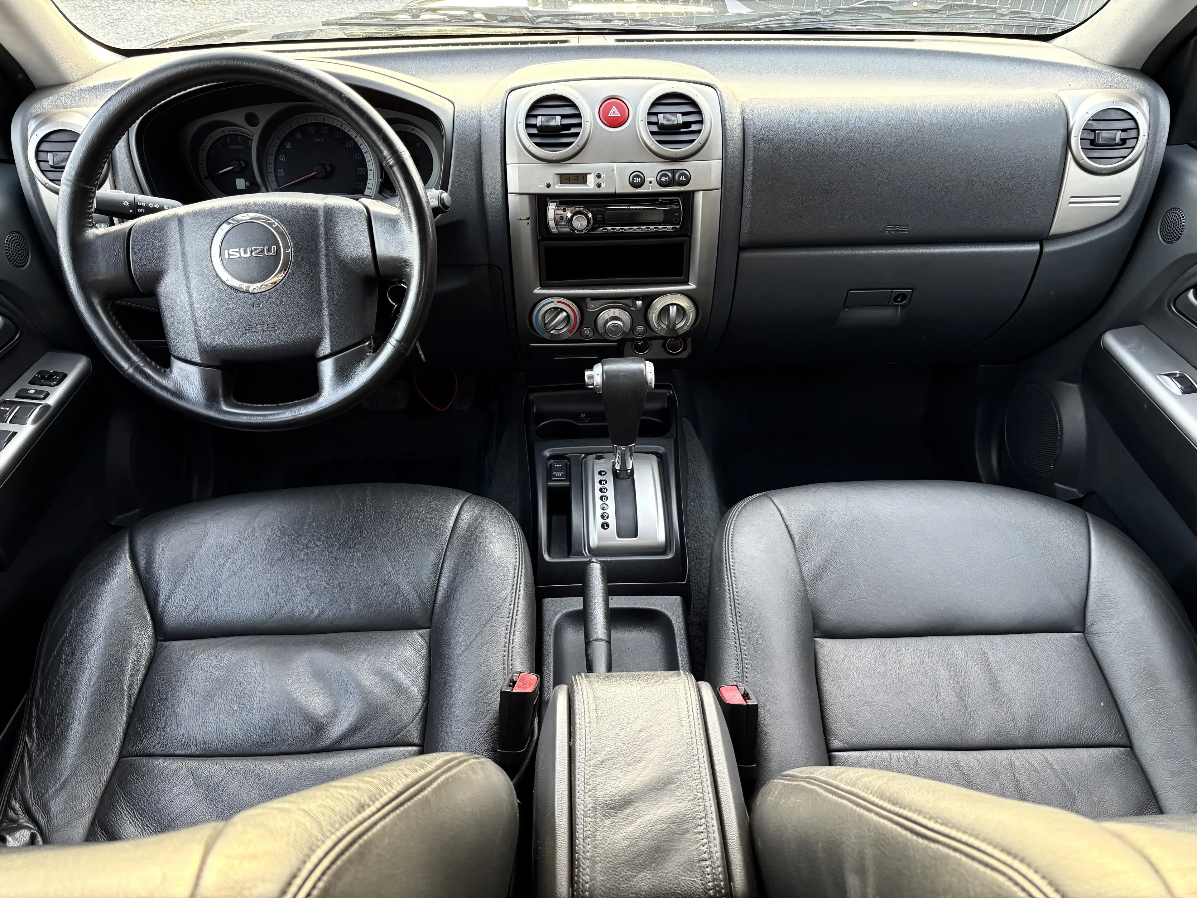 Isuzu D-Max 3.0 Turbo Di 4WD/ Space Cab./ Automatique — photo 9