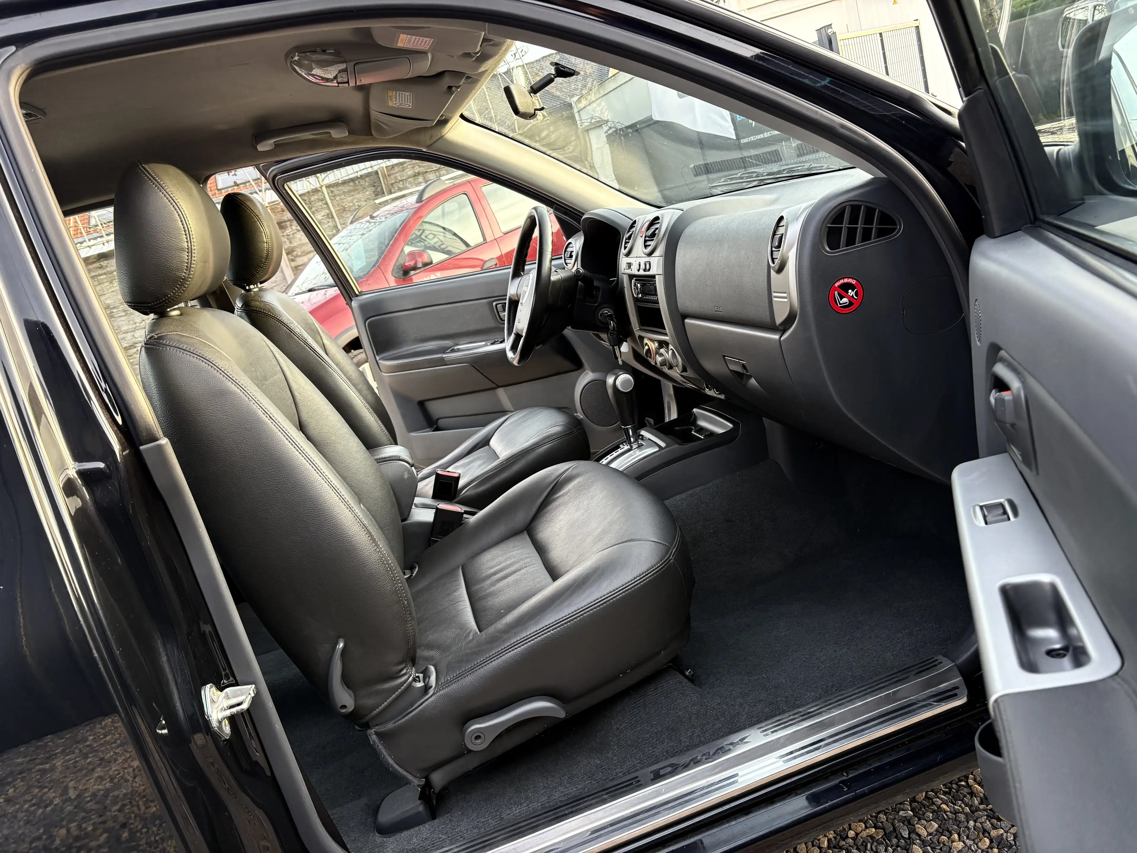Isuzu D-Max 3.0 Turbo Di 4WD/ Space Cab./ Automatique — photo 7