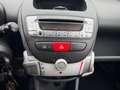 Toyota Aygo 1.0-12V *NW. APK*5DRS*ELEKTR. RAMEN*STUURBEKR.*TOE Grau - thumbnail 18