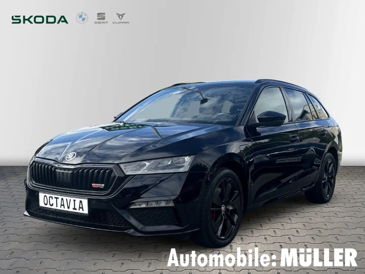 Skoda Octavia Combi RS First Edition 1,4 TSI iV 180 kW 6-Gang-DS Schwarz - 1