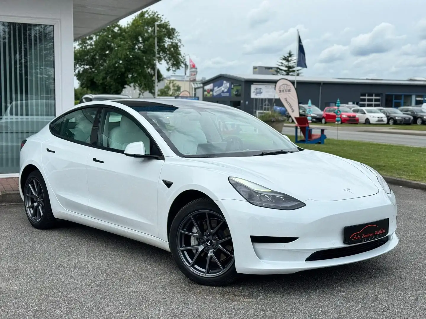 Tesla Model 3 StandardRangePlus RWD White Seats Sitze Weiß - 1