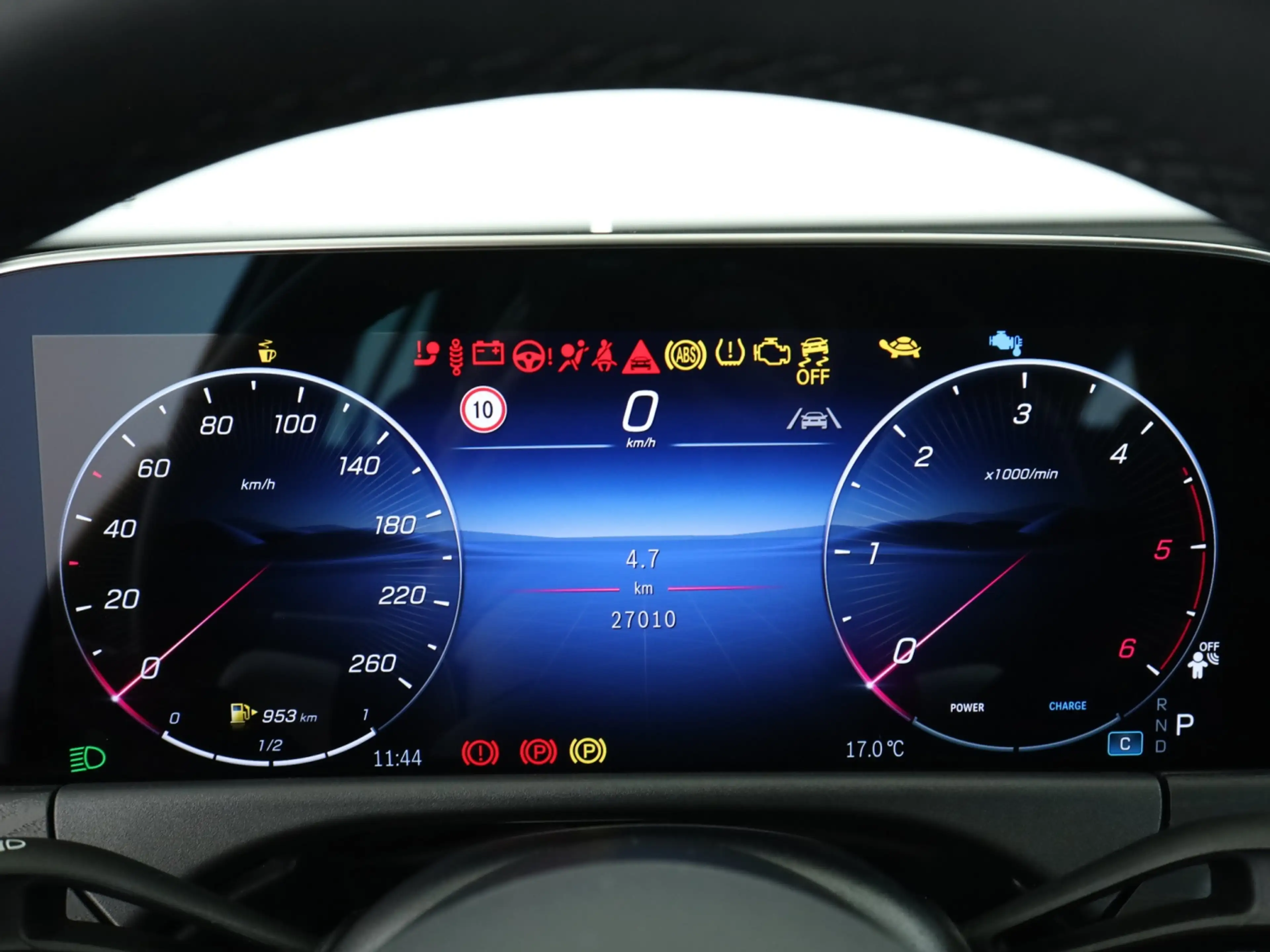 Mercedes-Benz E 220 d T *Avantgarde*AHK*LED*SpurH*PTS*Kamera** — photo 12