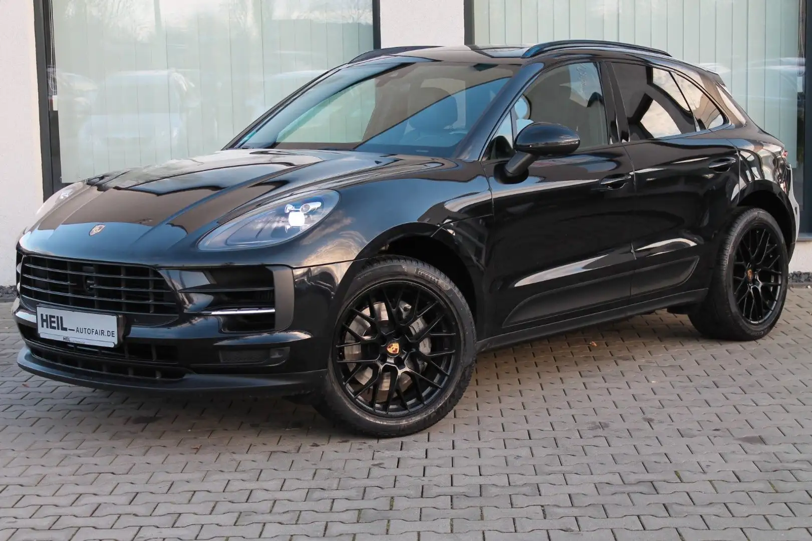 Porsche Macan S *AHK*PANO*LED*KAM*ACC* Schwarz - 1