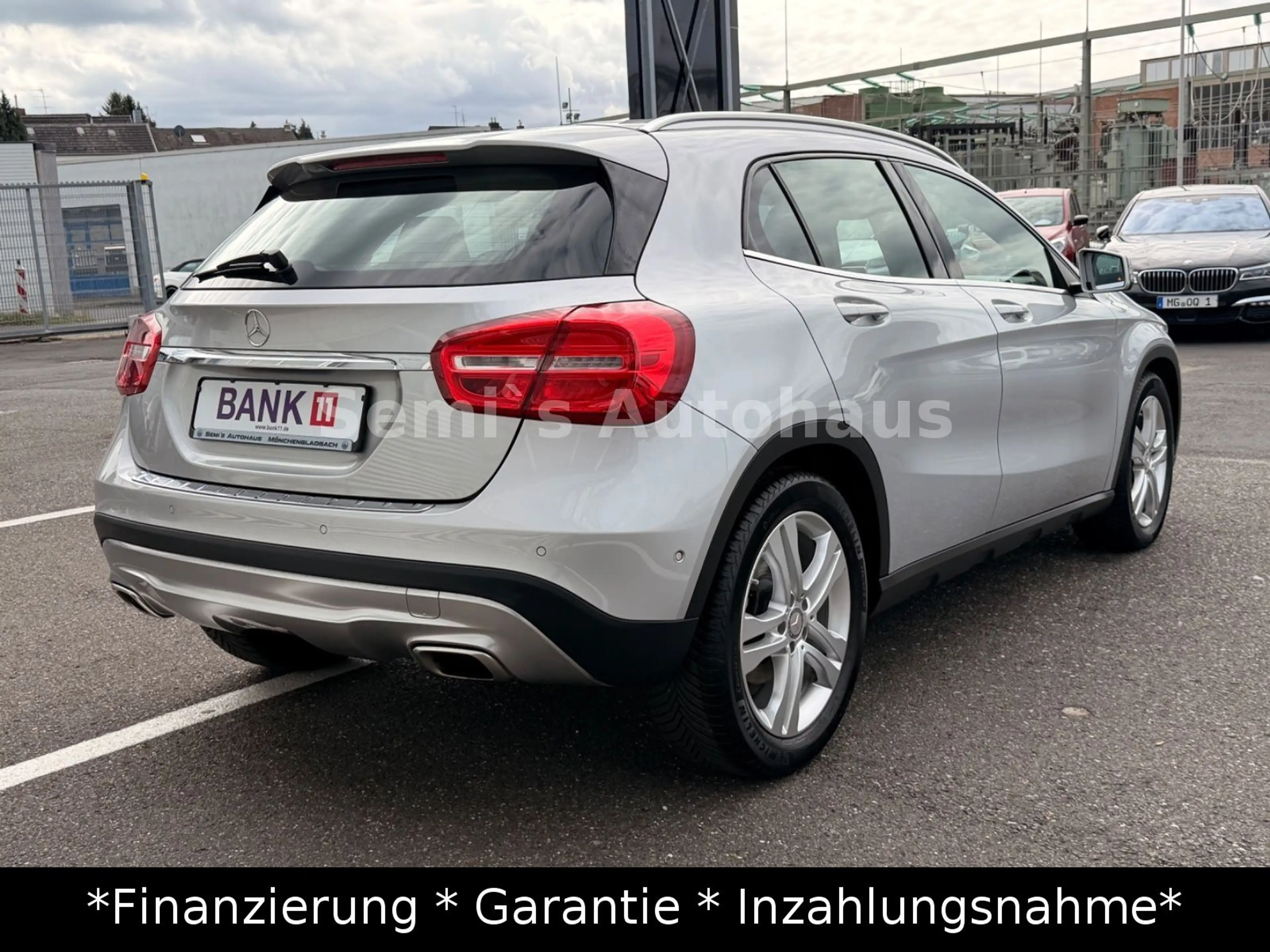 Mercedes-Benz GLA 180 Sport Utility*1.Hand*Navi*Top Zustand* — photo 8