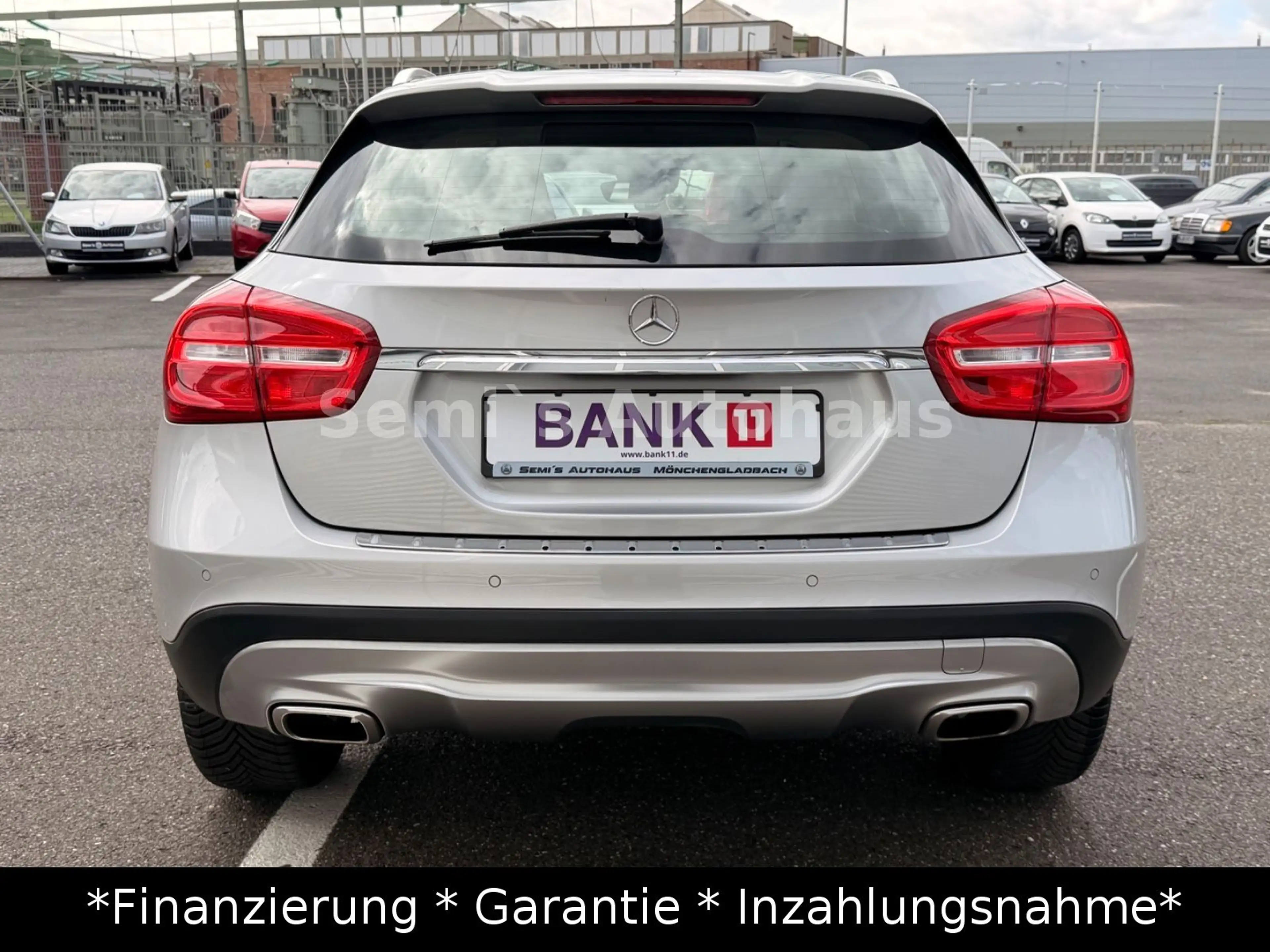 Mercedes-Benz GLA 180 Sport Utility*1.Hand*Navi*Top Zustand* — photo 7