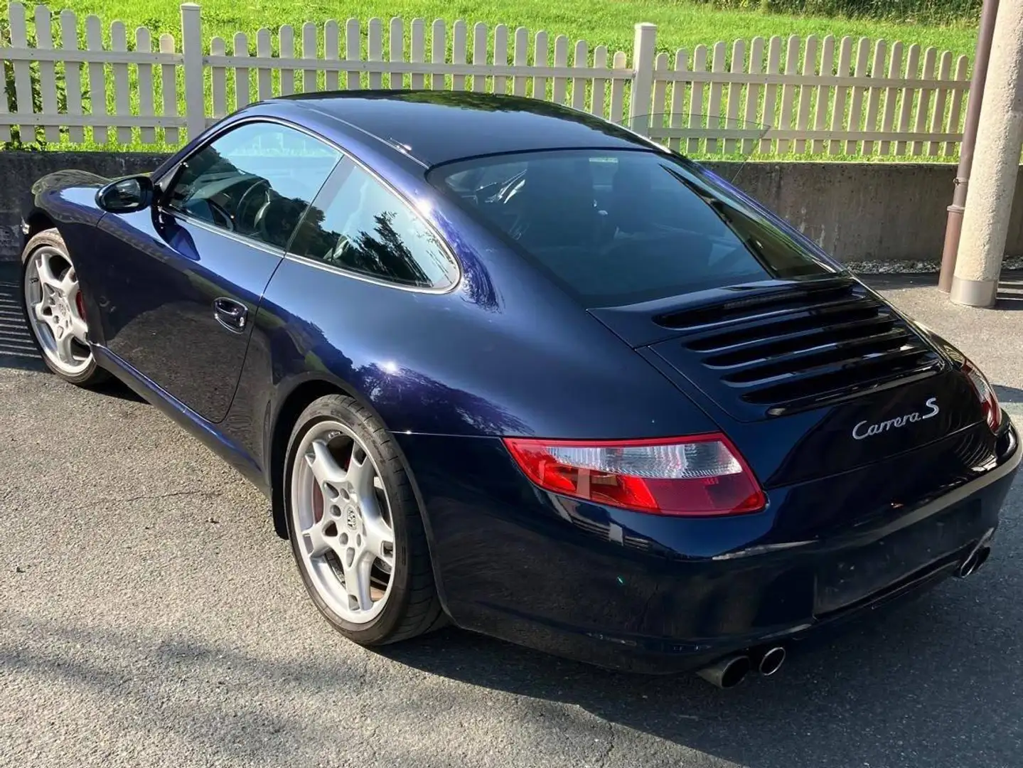 Porsche 911 911 Carrera GT3 Blau - 2