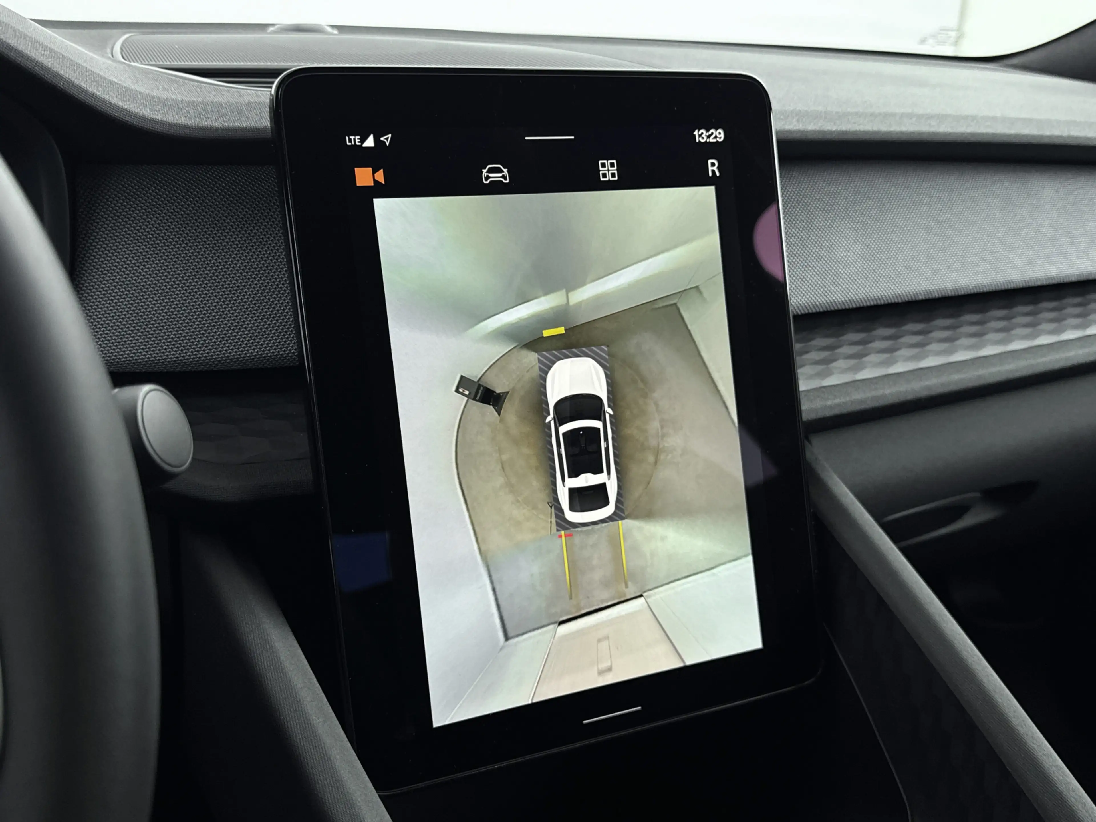 Polestar 2 Standard Range Single Motor 69 kWh | Pilot Pack | — photo 10