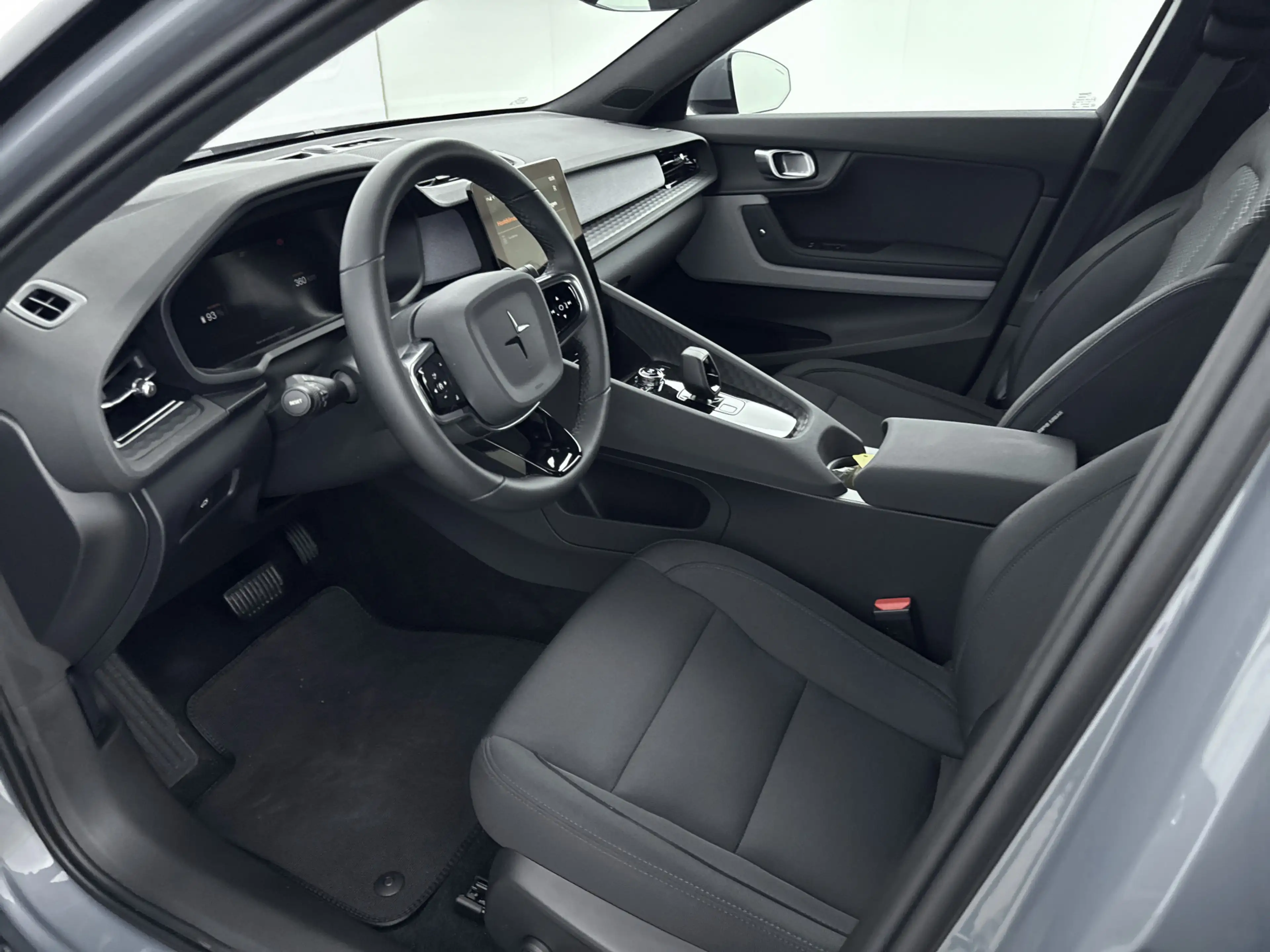 Polestar 2 Standard Range Single Motor 69 kWh | Pilot Pack | — photo 15