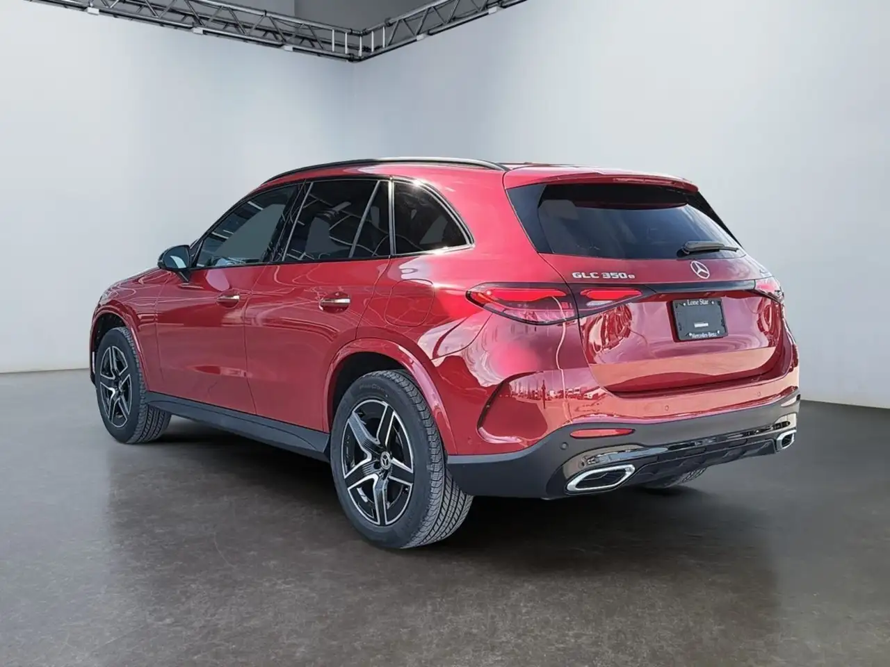 Mercedes-Benz GLC снимка Mercedes-Benz GLC