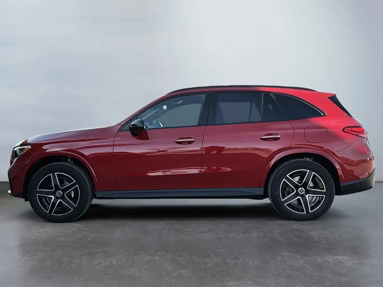 Mercedes-Benz GLC снимка Mercedes-Benz GLC