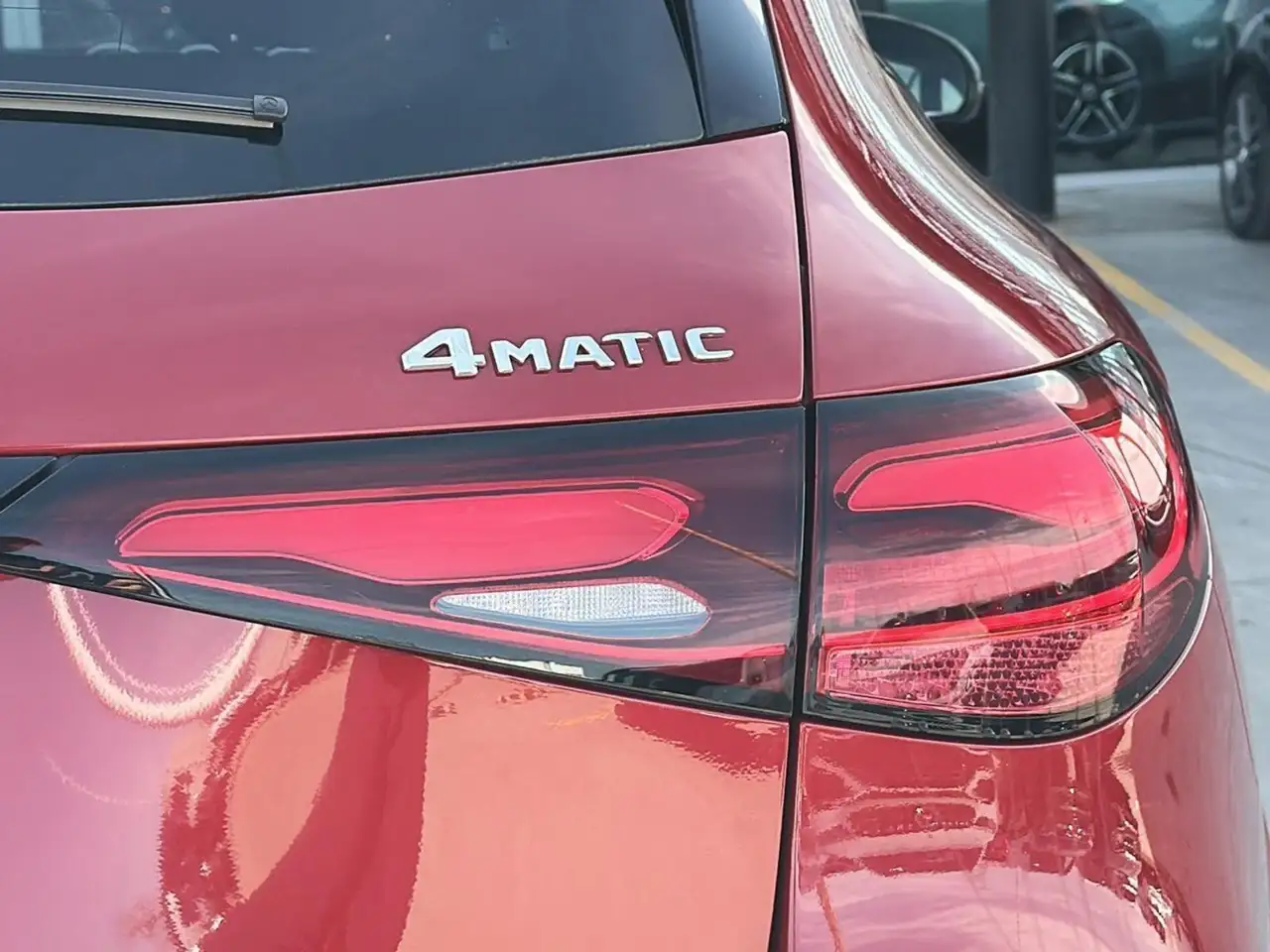 Mercedes-Benz GLC снимка Mercedes-Benz GLC