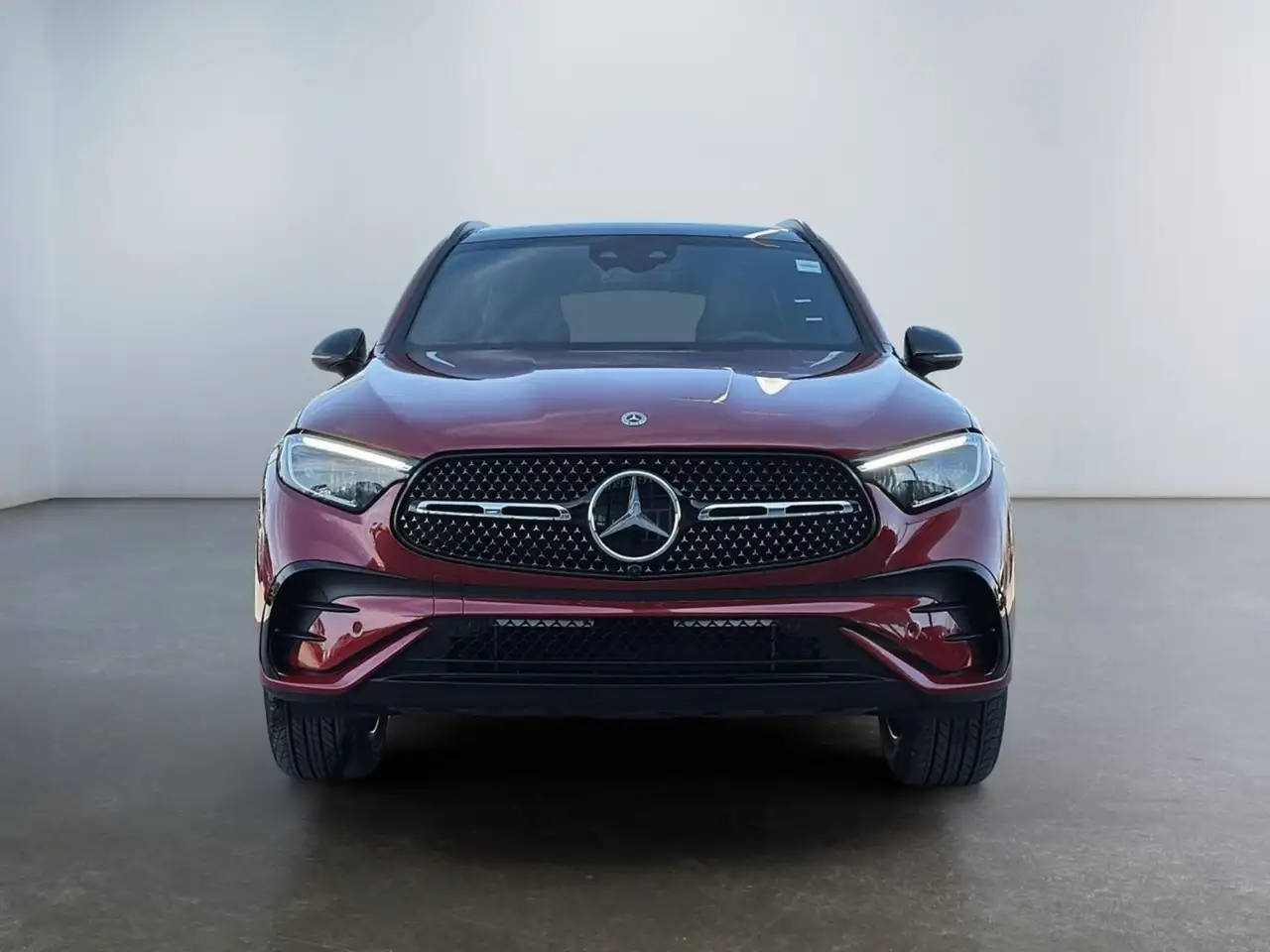 Mercedes-Benz GLC снимка Mercedes-Benz GLC