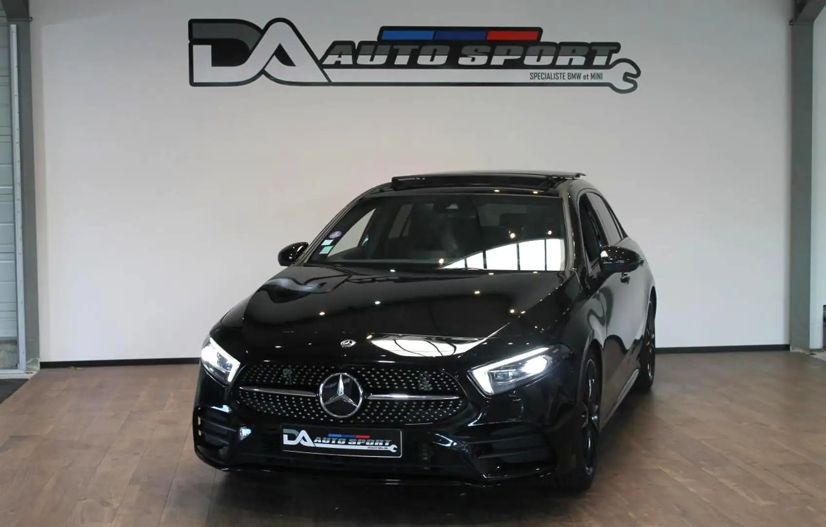Mercedes-Benz CL A 200 - BV 7G-DCT  BERLINE 5P - BM 177 AMG Line Ed Negro - 1