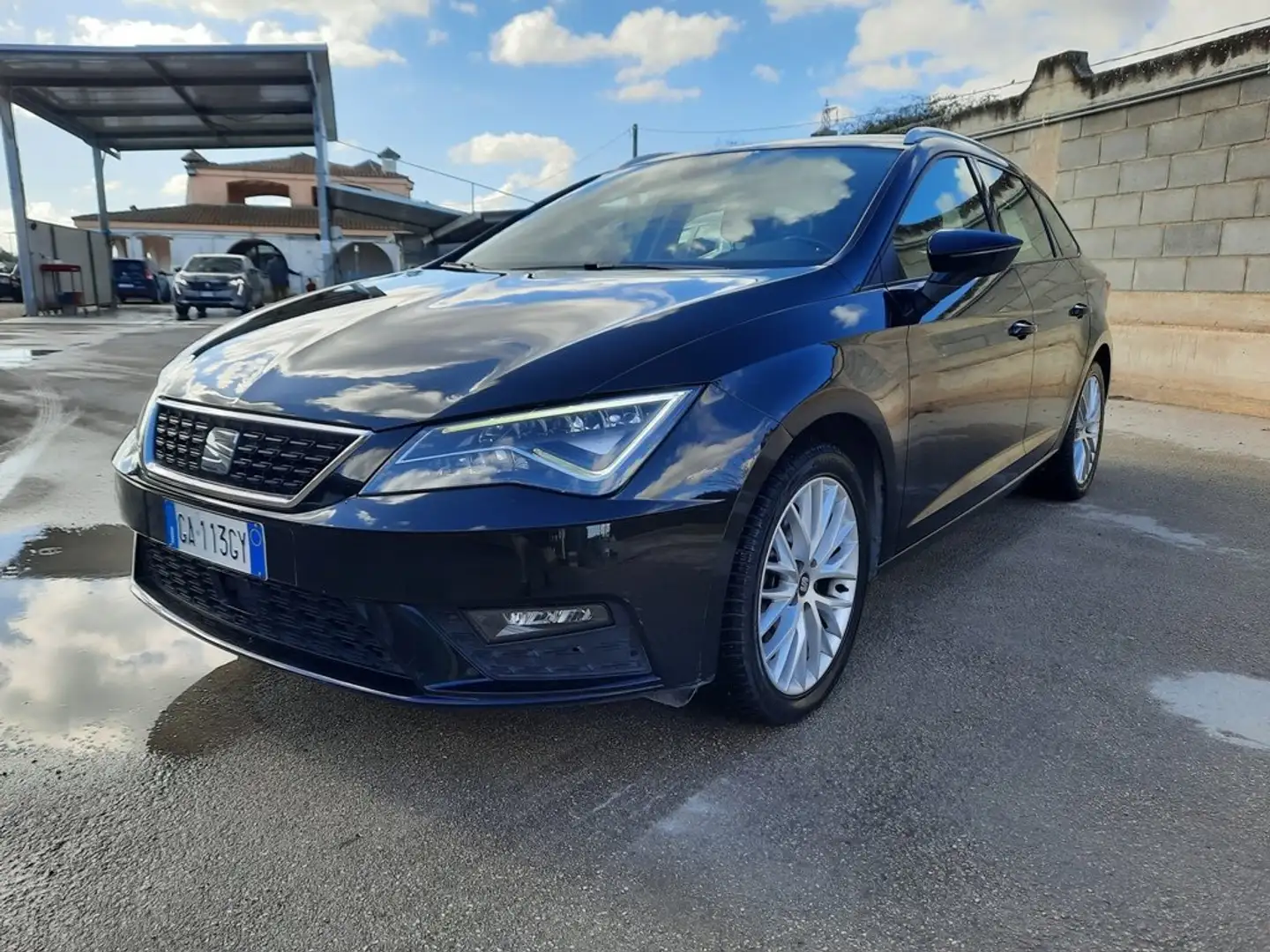 SEAT Leon Leon ST 1.5 tgi METANO 130cv dsg,FARI LED,PERFETTA Nero - 1