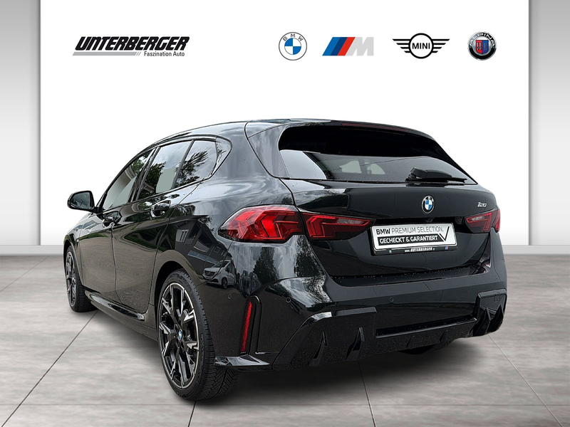 BMW 120 Hatch M Sportpaket HK HiFi DAB LED Shz — photo 4