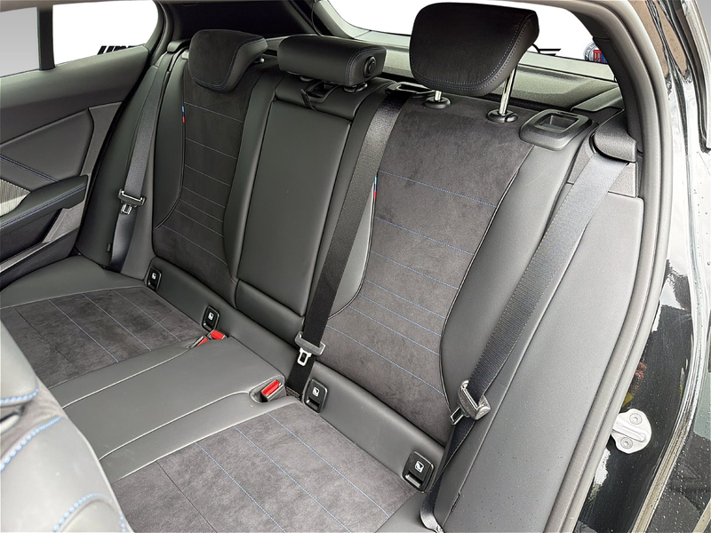 BMW 120 Hatch M Sportpaket HK HiFi DAB LED Shz — photo 11