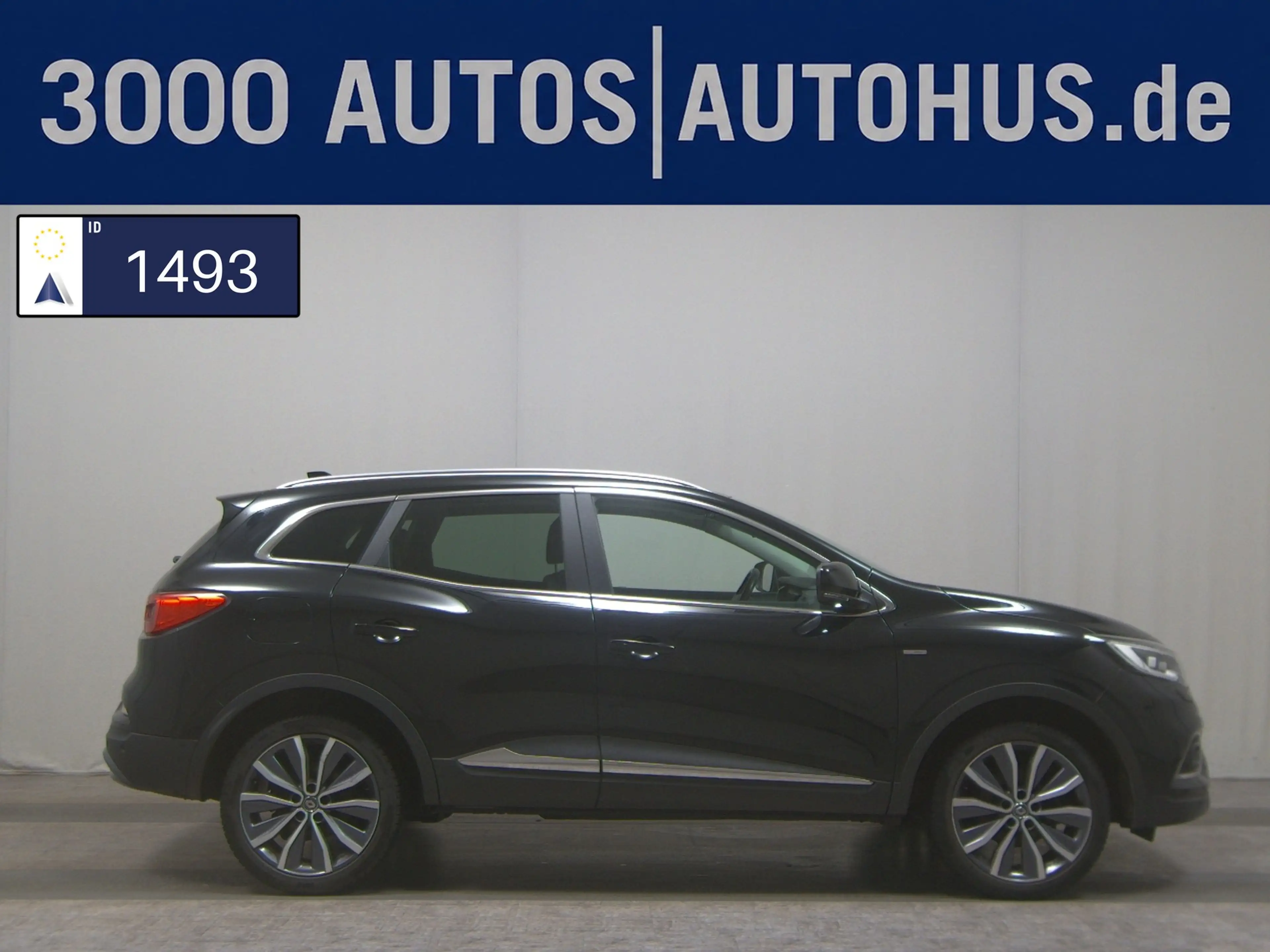 Renault Kadjar KADJAR T-LEDER NAVI SPORTSITZE KLIMAAUT RADIO TEMPO MFL SHZ VC PDC SOUND LED RfK