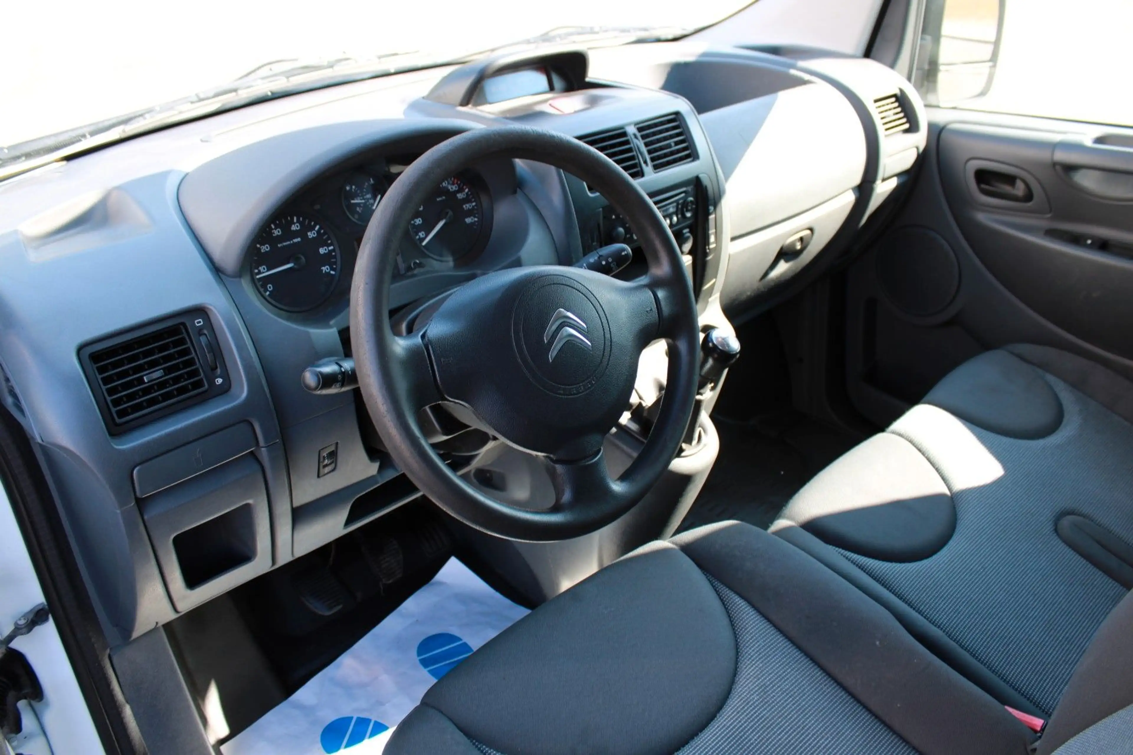 Citroen Jumpy HDi 90 FAP 27 Proline L1H1 Kasten AHK PDC — photo 11
