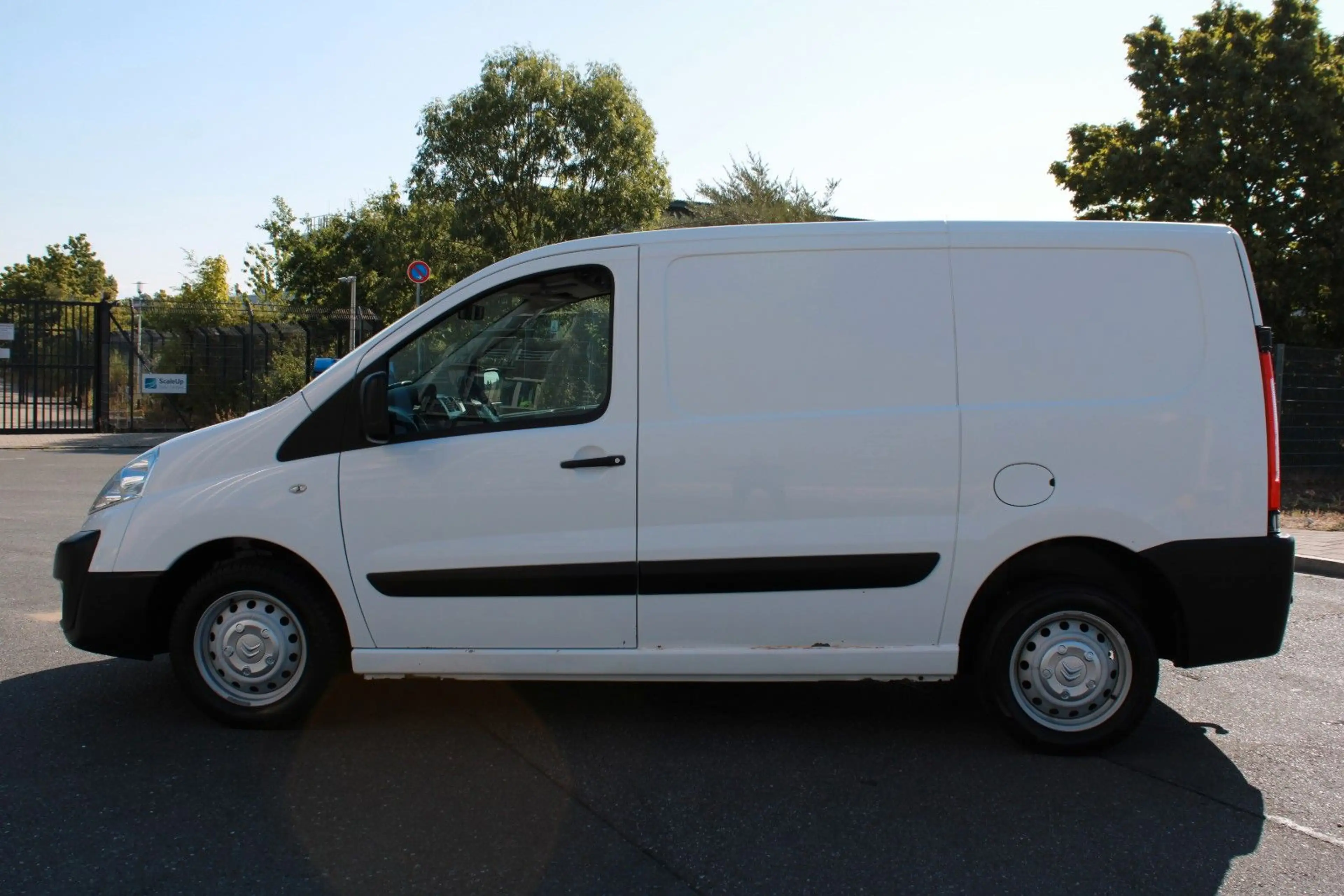 Citroen Jumpy HDi 90 FAP 27 Proline L1H1 Kasten AHK PDC — photo 6