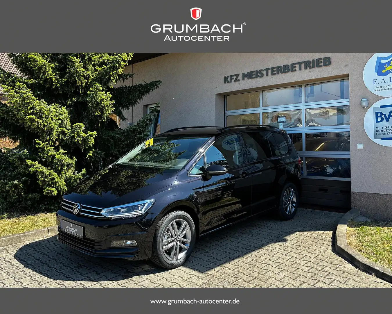 Volkswagen Touran Comfortline Edition 1.5TSI DSG 7Sitzer ACC Sitz... Černá - 1