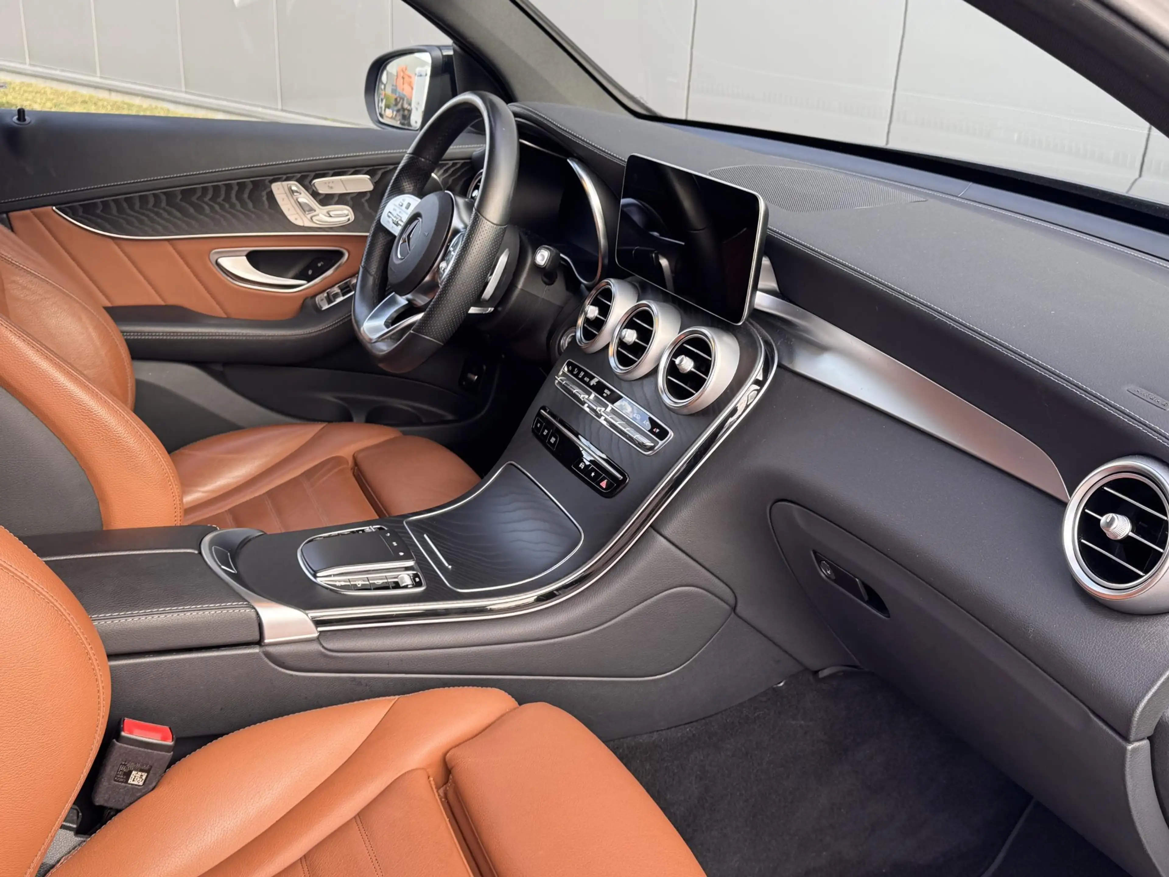 Mercedes-Benz GLC 300 Coupé GLC de 4MATIC — photo 3