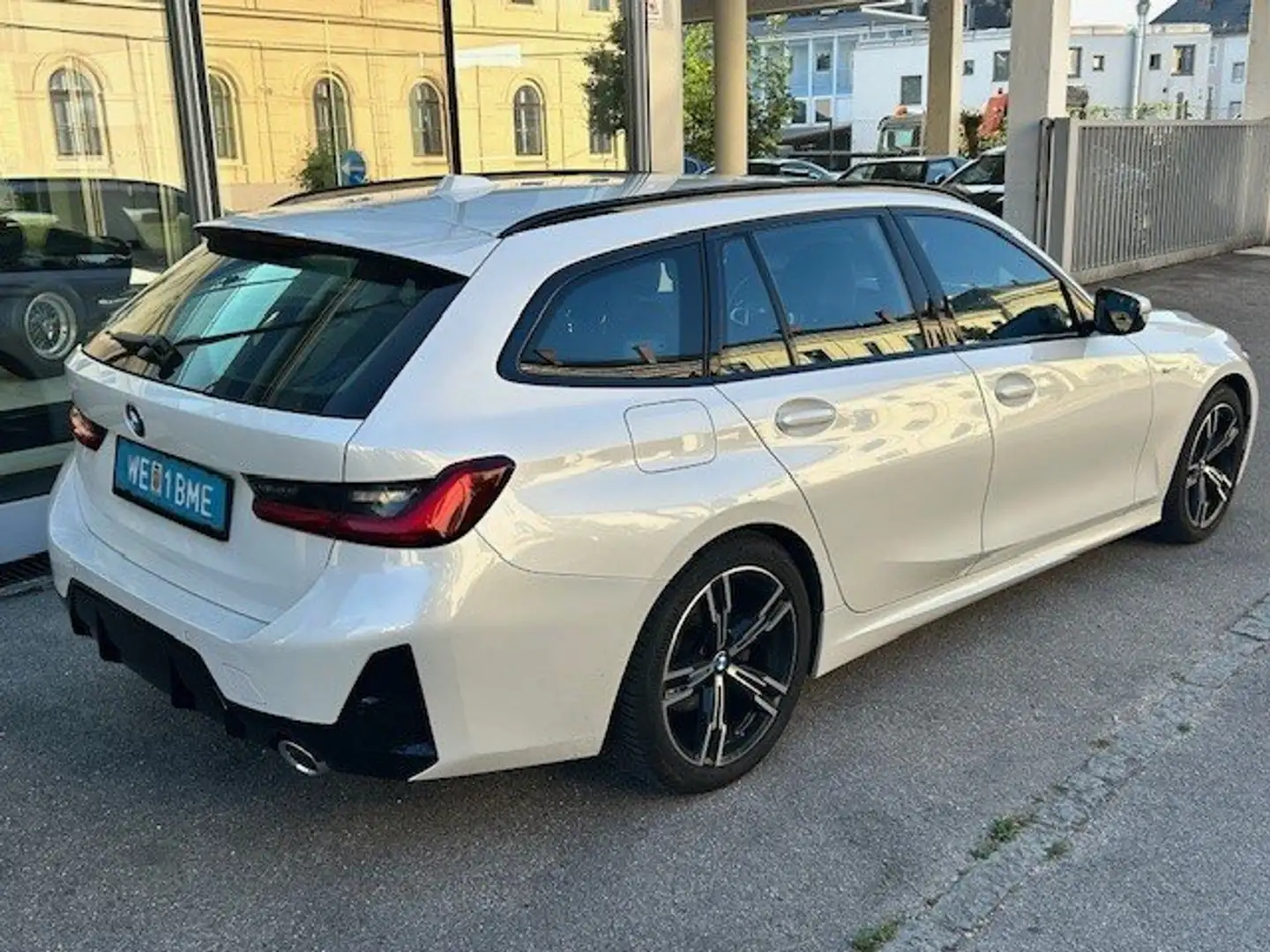 BMW 318 318d 48 V Touring Aut. Weiß - 2
