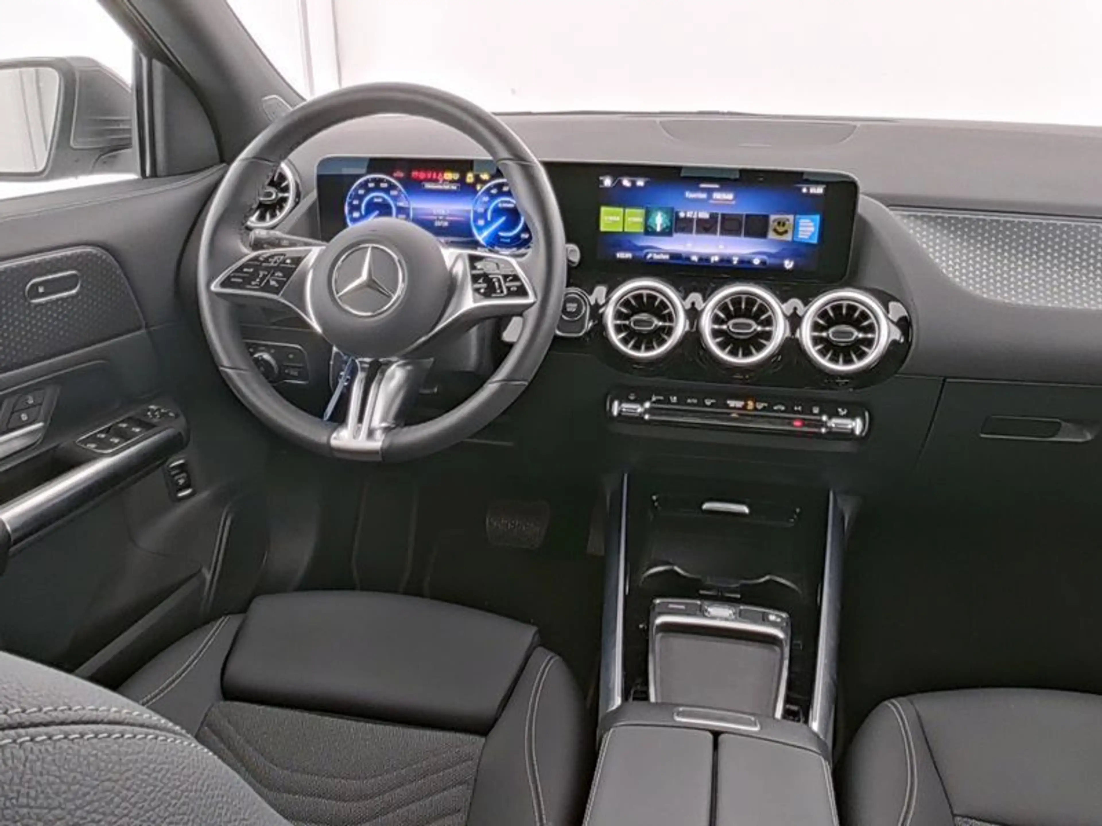 Mercedes-Benz EQA 250+ PROGRESSIVE Advanced, Fahrassistenz, Winter, — photo 7