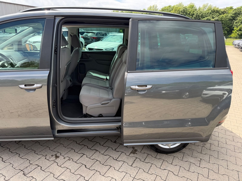 SEAT Alhambra Style/2,0/EURO5/NAVI/XENON/7-SITZER — photo 12