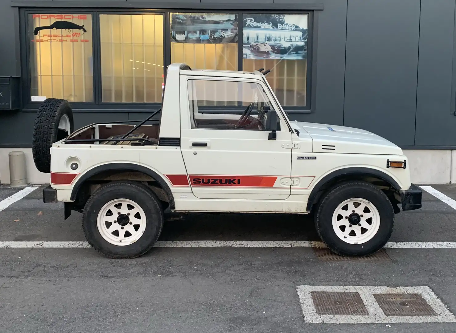 Suzuki Santana SJ 410 - 1