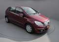 Mercedes-Benz B 150 BlueEFFICIENCY Rot - thumbnail 3