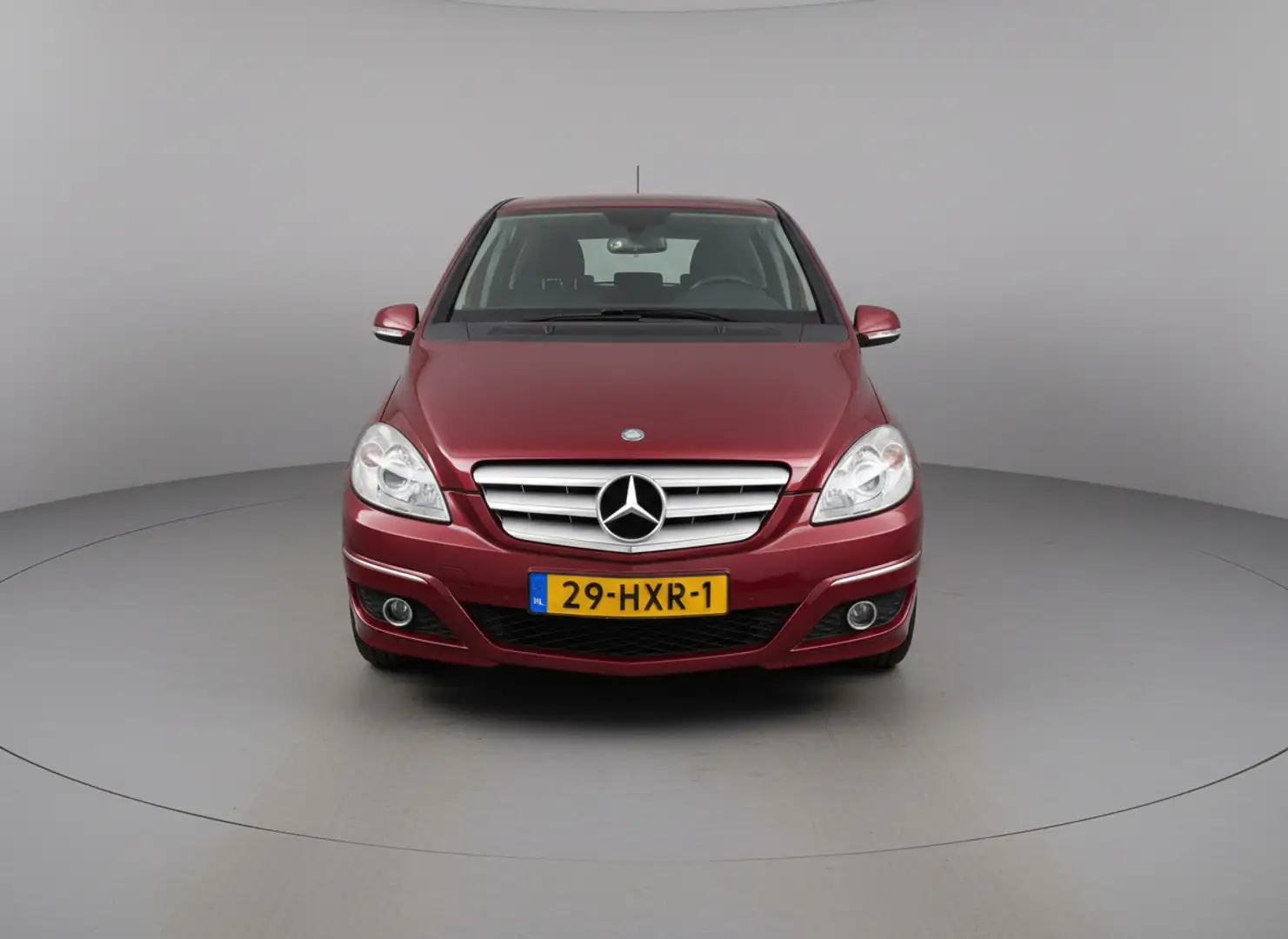 Mercedes-Benz B 150 BlueEFFICIENCY Rot - 2