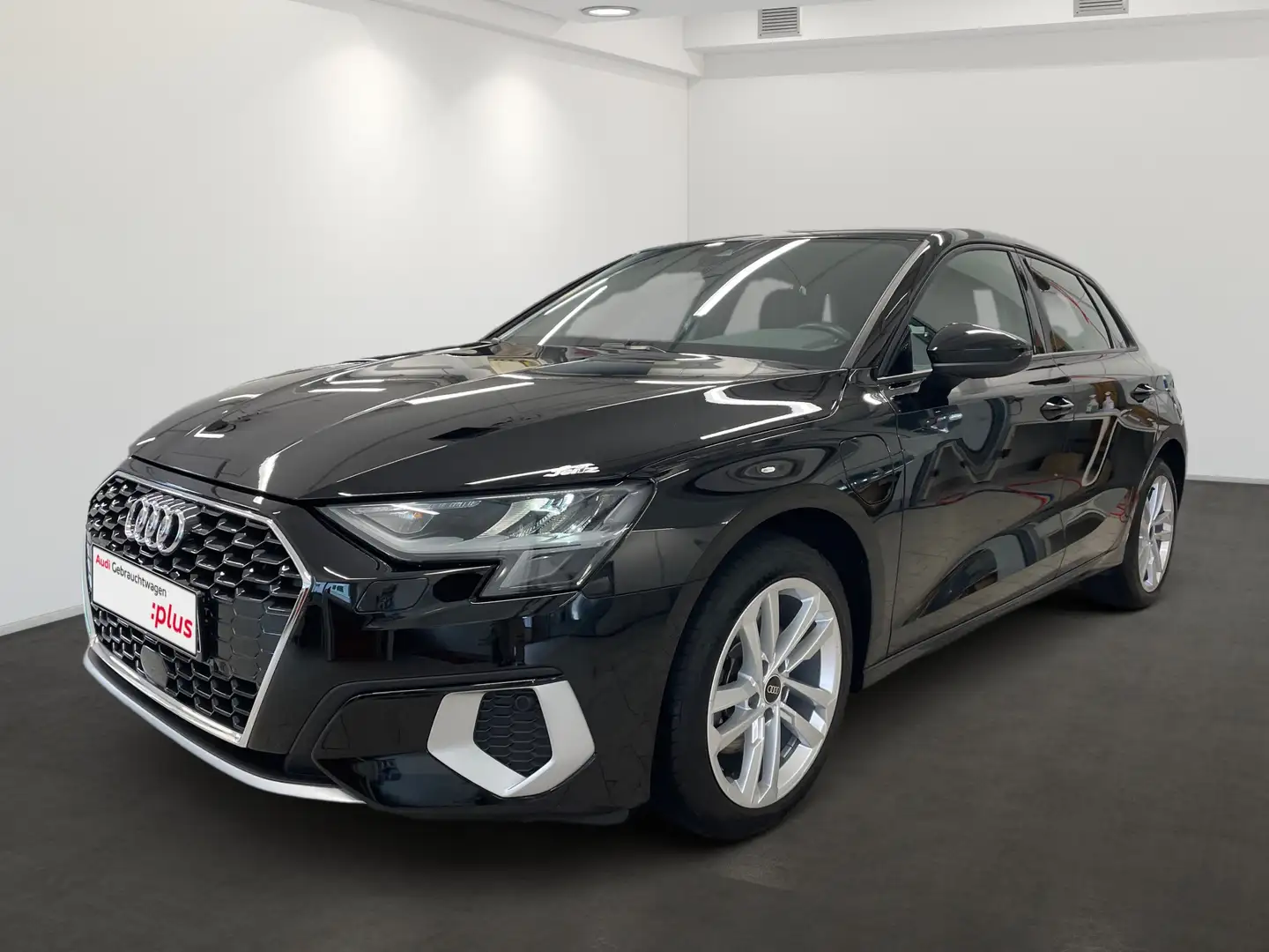 Audi A3 Sportback 40 TFSI e advanced *LED*NAVI*KAMERA* Czarny - 2