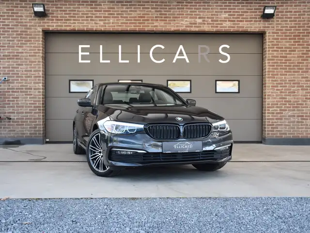 BMW 530 eA PHEV / CARPLAY / CAM / GPS / LED / DAB / LEDER