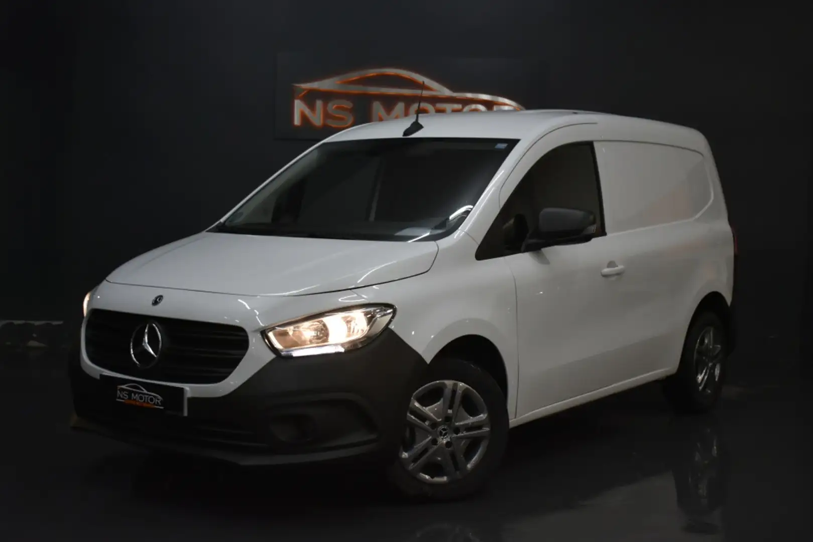 Mercedes-Benz Citan N1 Furgón 110CDI Largo Base Blanco - 1