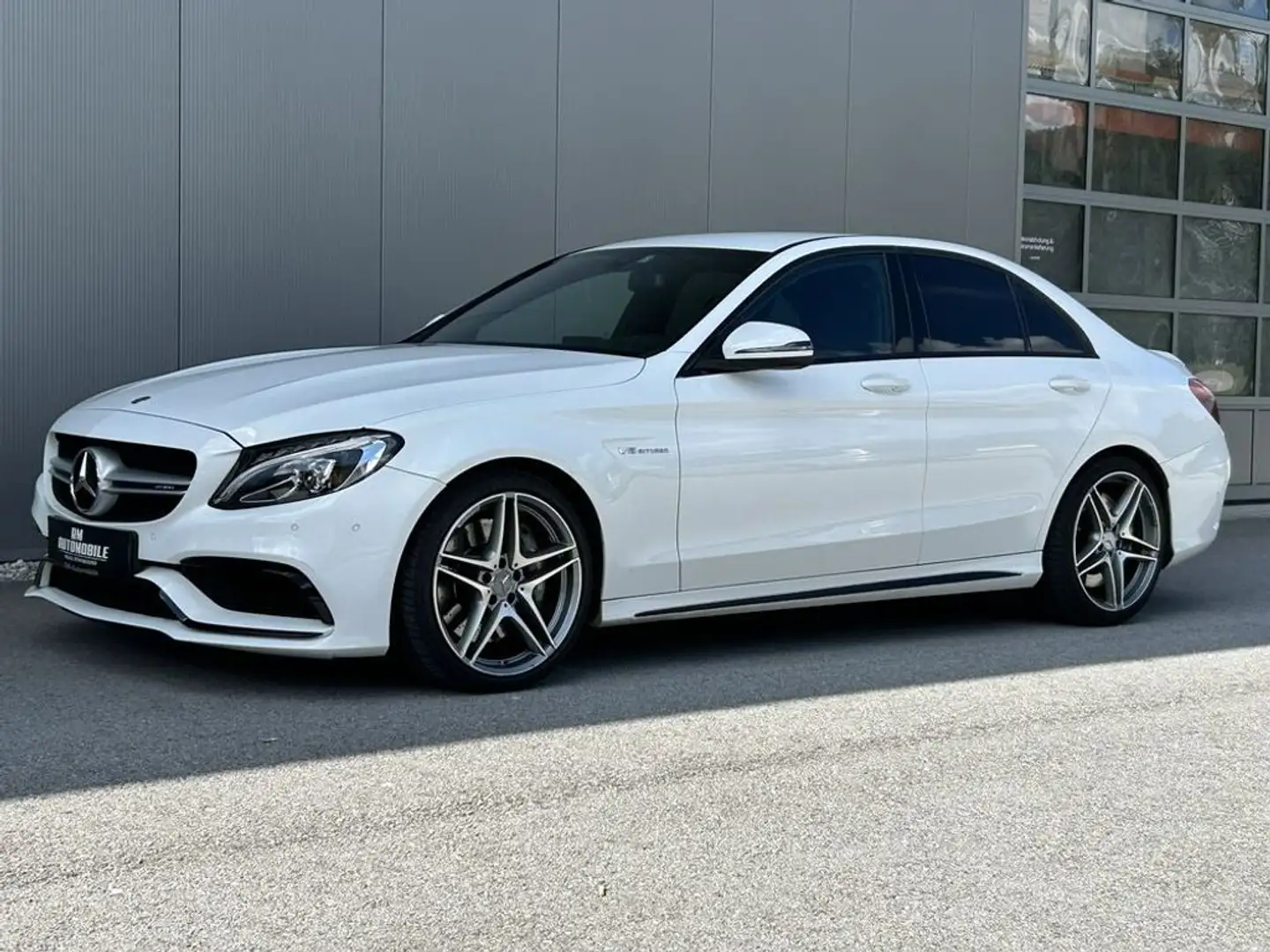 Mercedes-Benz C 63 AMG *Perf. AGA* Perf. Fahrwerk* Weiß - 1
