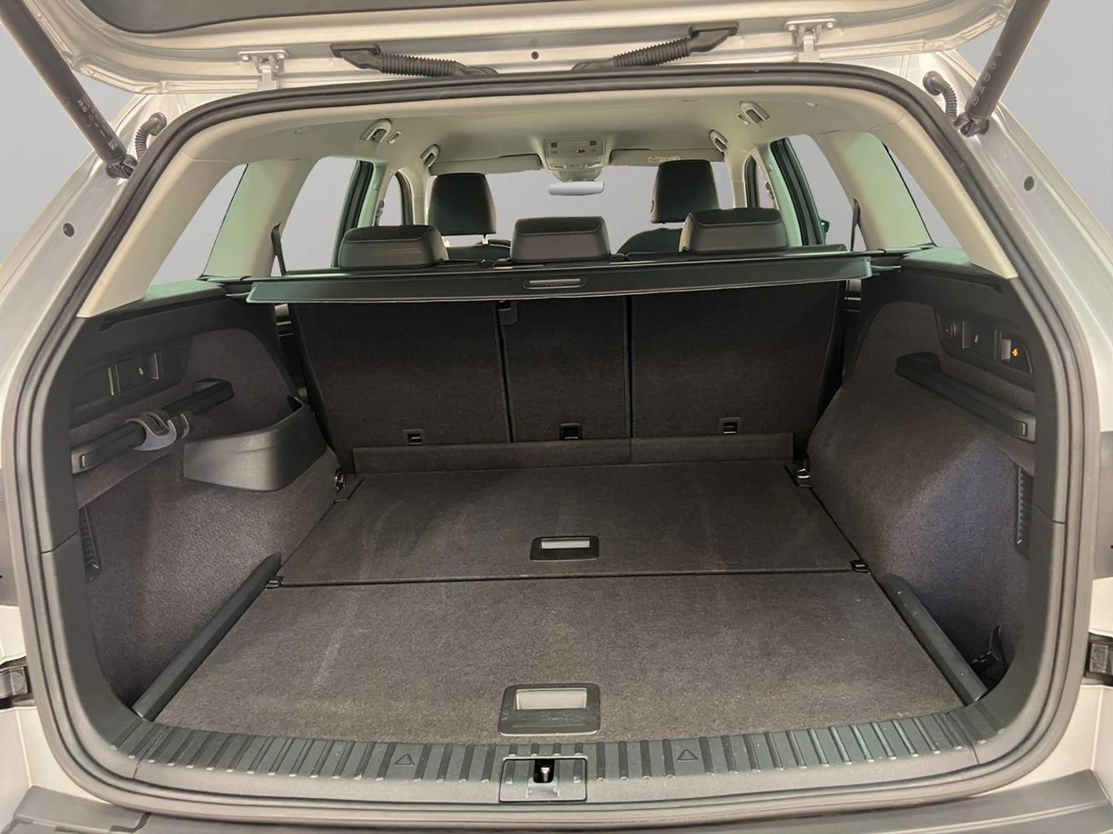 Skoda Kodiaq Style 2,0l TSI 140 kW 4x4 DSG — photo 15
