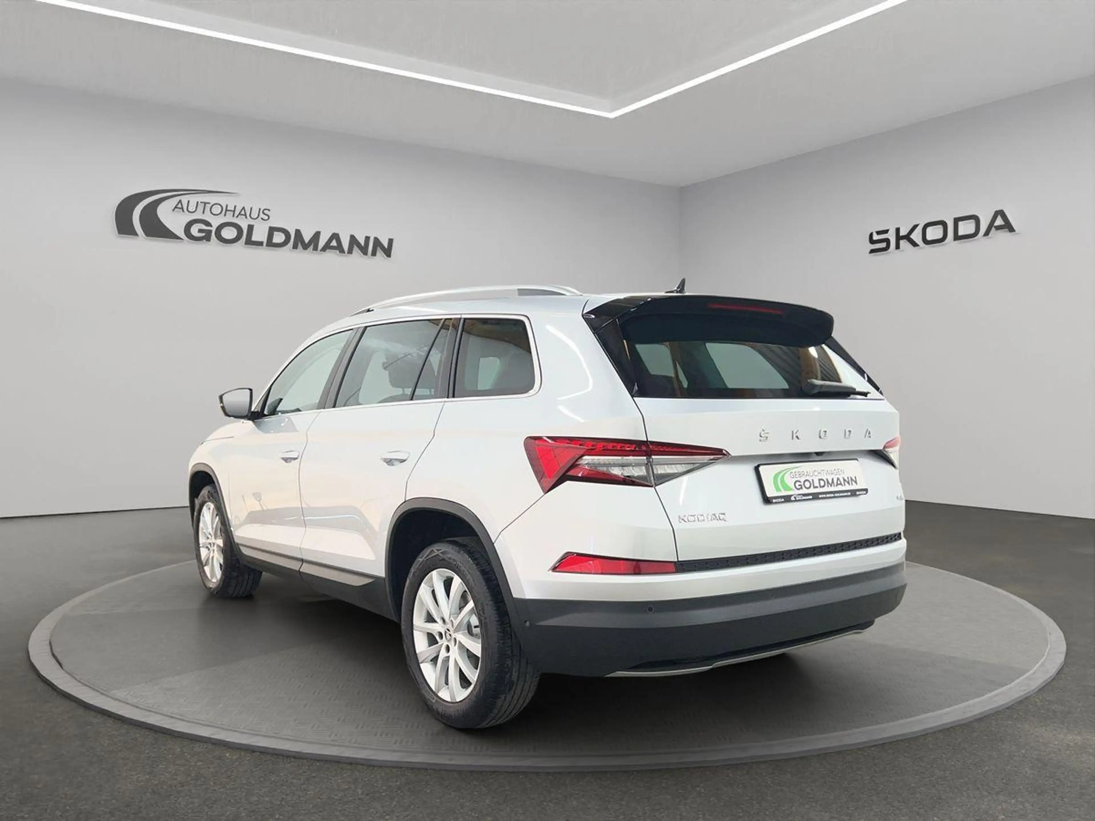 Skoda Kodiaq Style 2,0l TSI 140 kW 4x4 DSG — photo 3