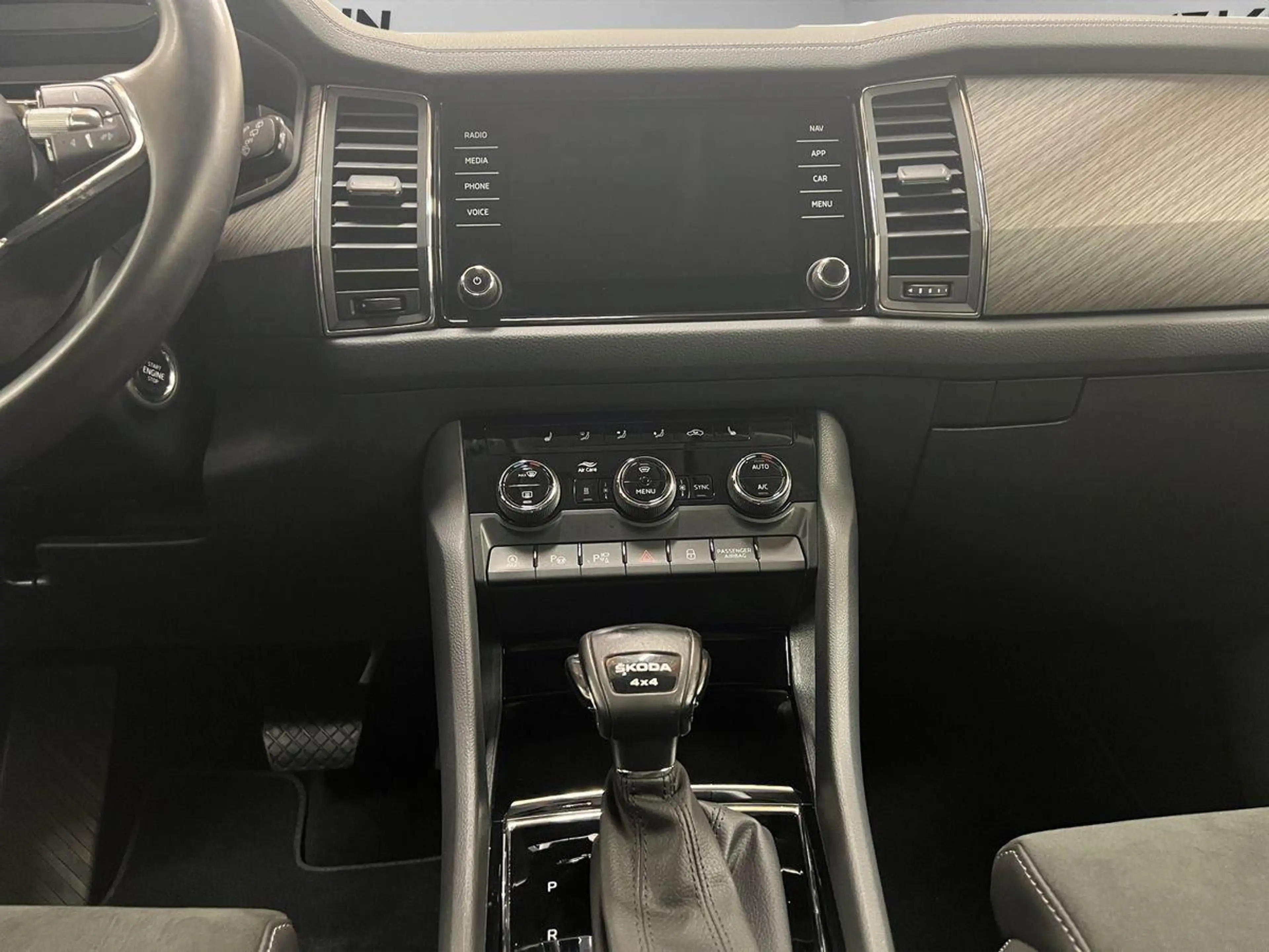 Skoda Kodiaq Style 2,0l TSI 140 kW 4x4 DSG — photo 12