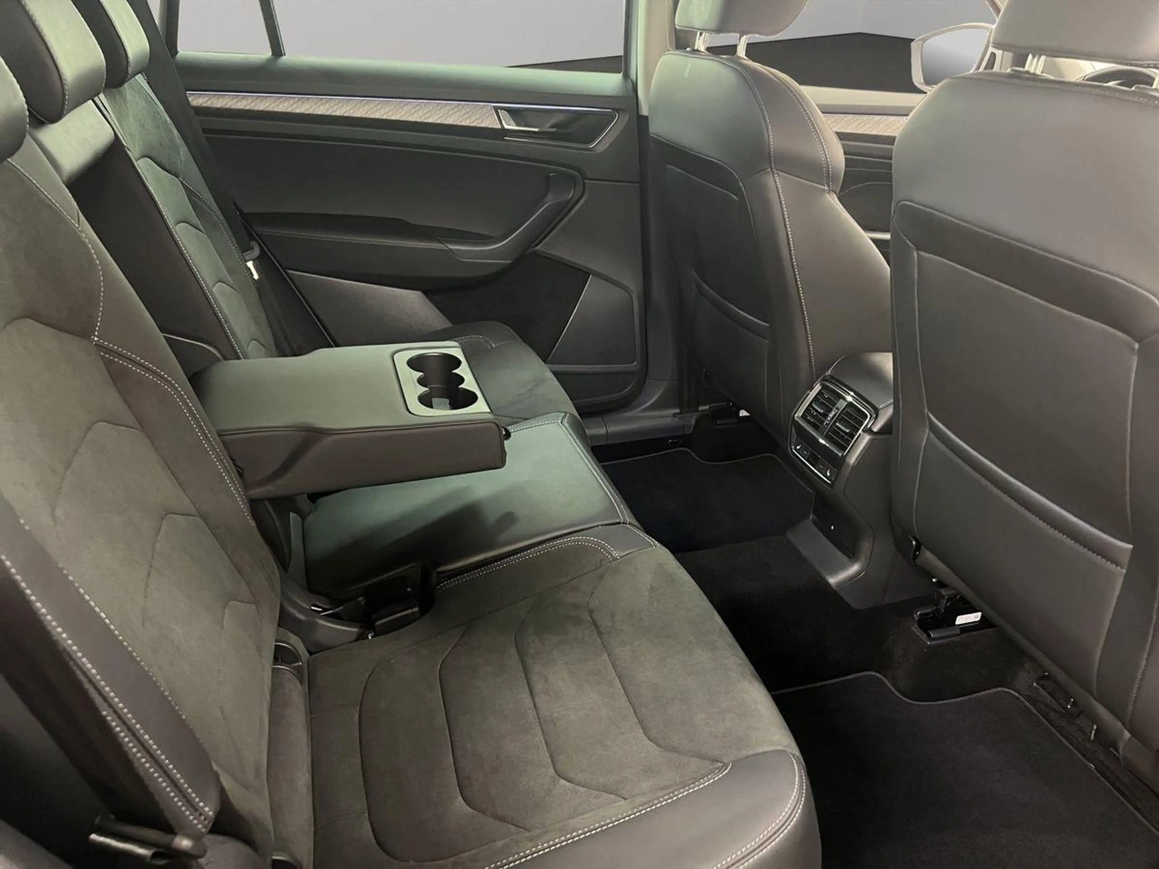Skoda Kodiaq Style 2,0l TSI 140 kW 4x4 DSG — photo 14