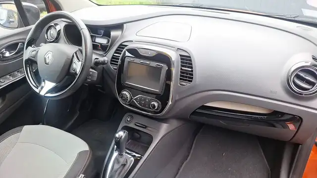 Renault Captur view 10