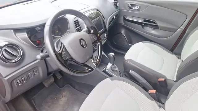 Renault Captur view 8