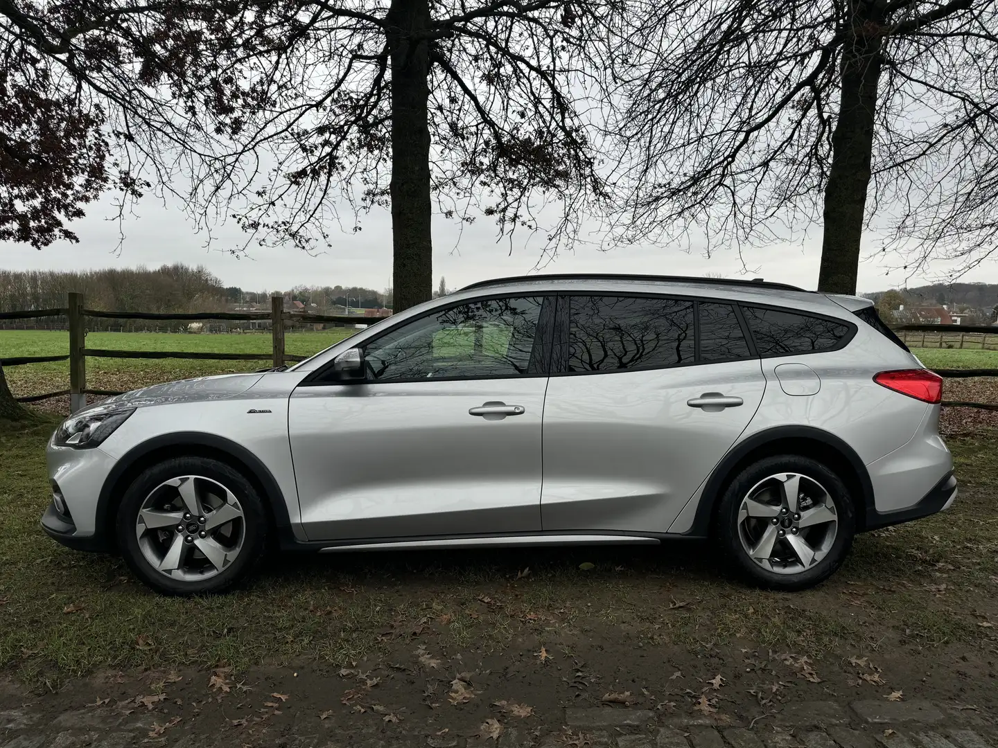 Ford Focus ***EcoBoost ACTIVE ***TOPSTAAT*** Argent - 2
