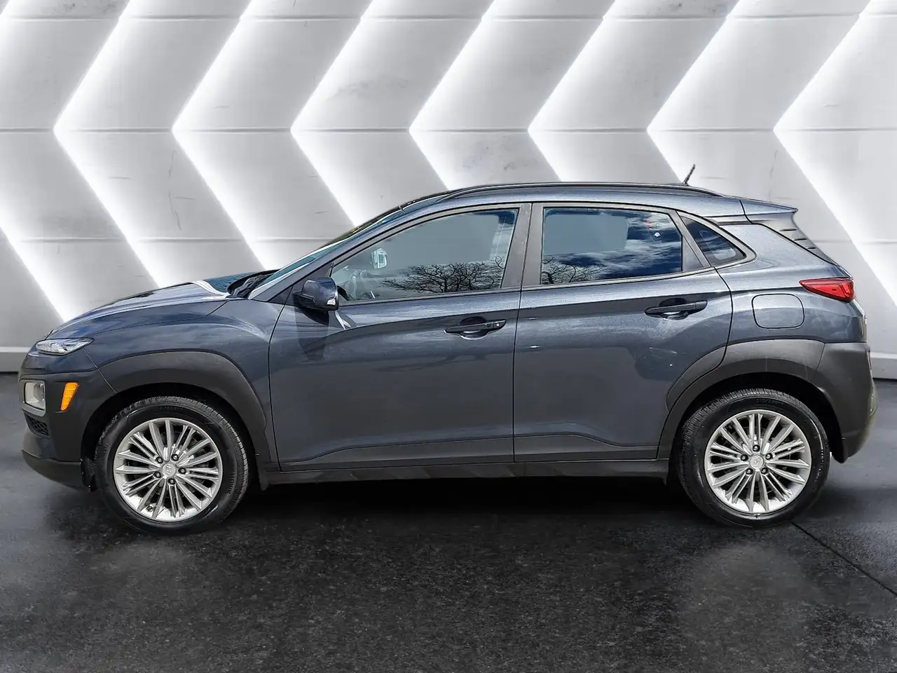 Hyundai KONA снимка Hyundai KONA