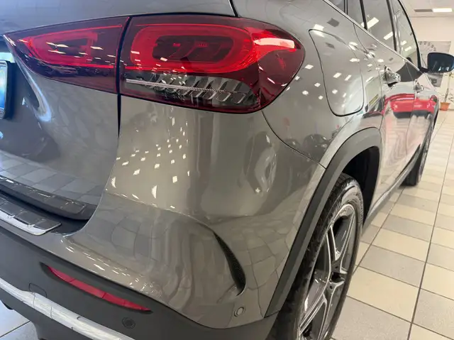 Mercedes-Benz Gla view 11